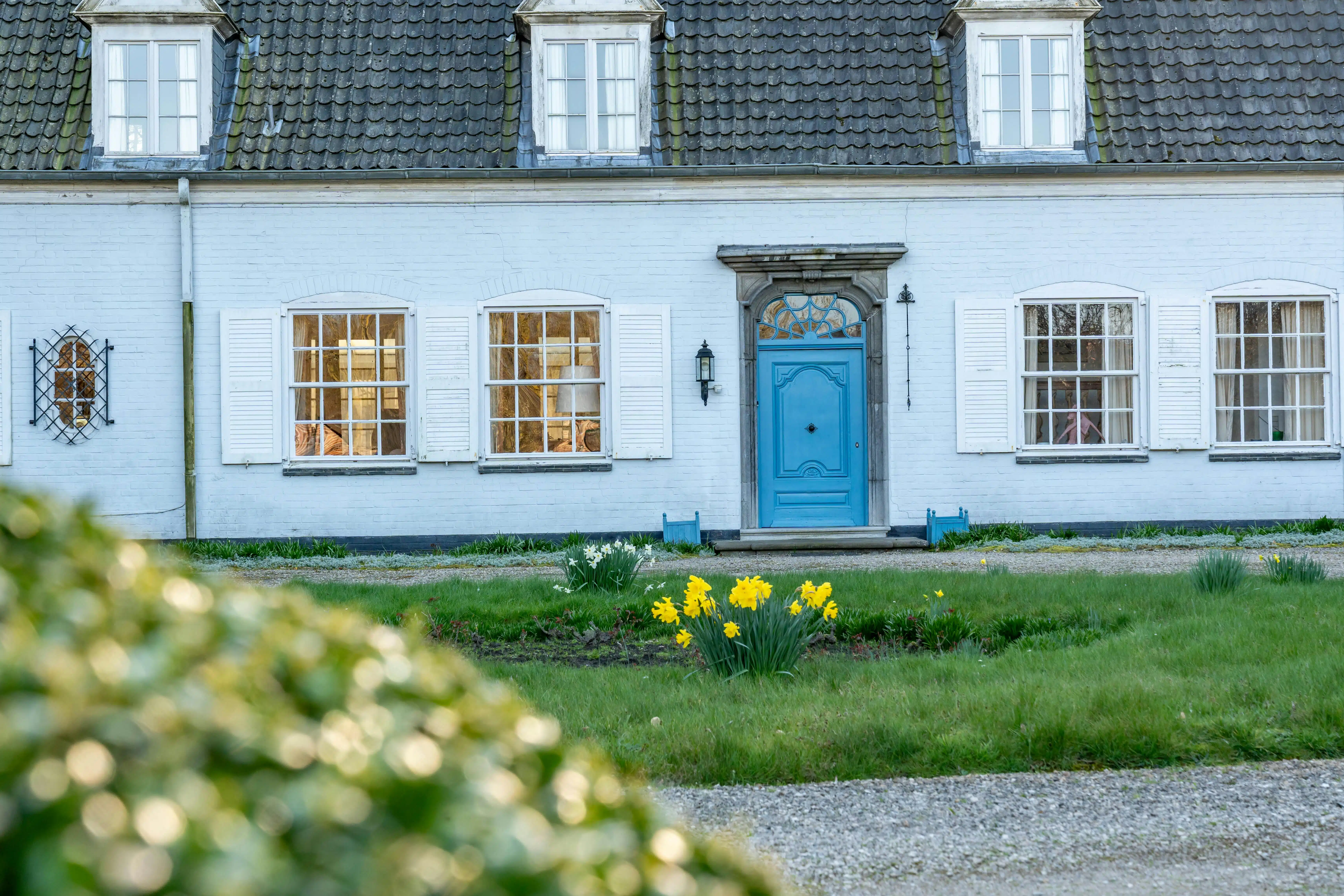 Klassieke villa te koop langs de Zeeweg in Varsenare  foto 4