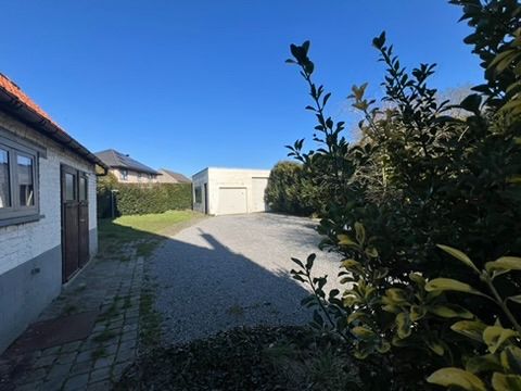 Exclusief te renoveren herenhuis met 5 slpks en extra bouwgrond! op toplocatie in het aangename Nazareth - De Pinte foto 4