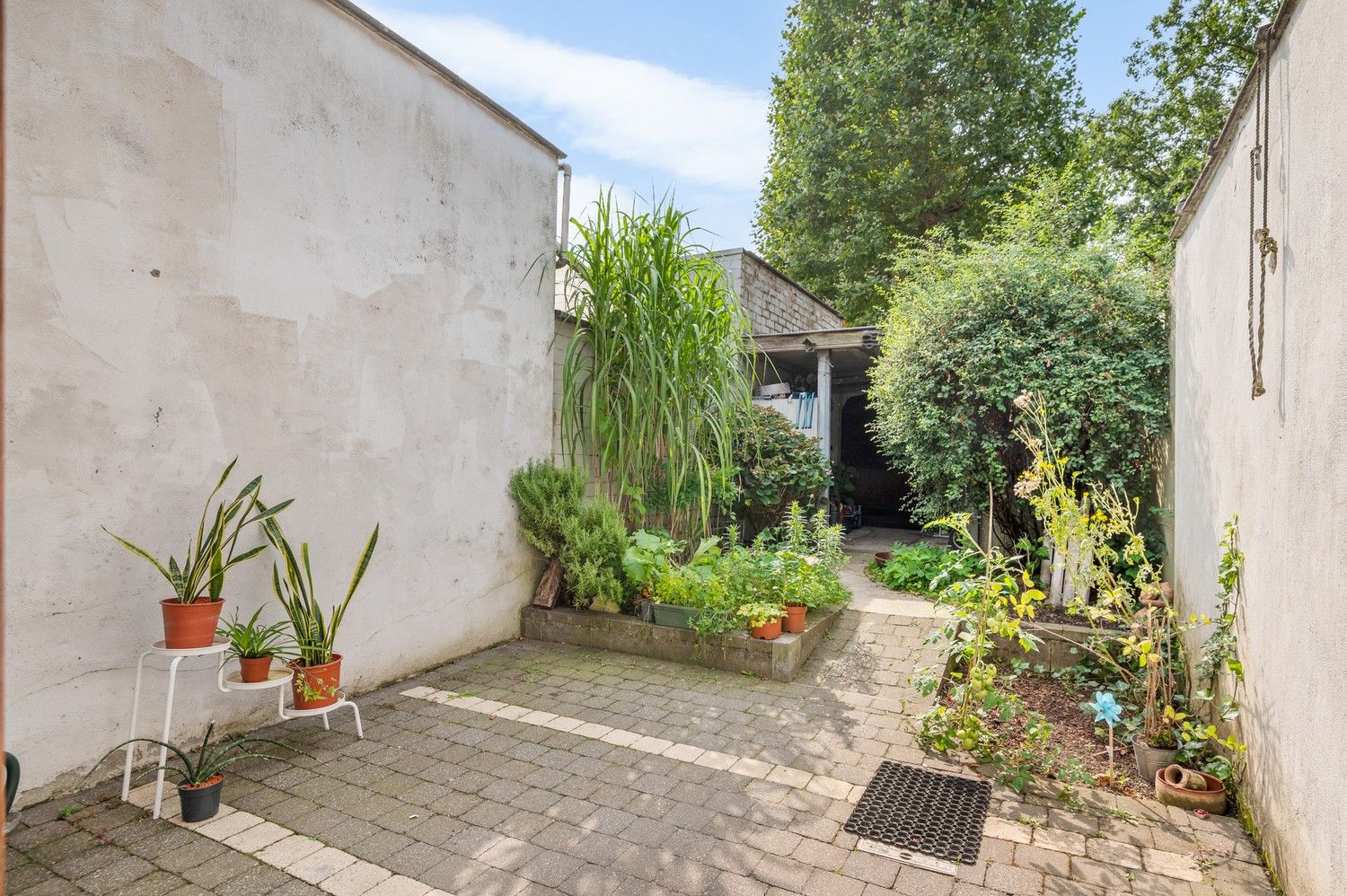 Charmant huisje met 2 slaapkamers en tuin aan Rivierenhof! foto 10