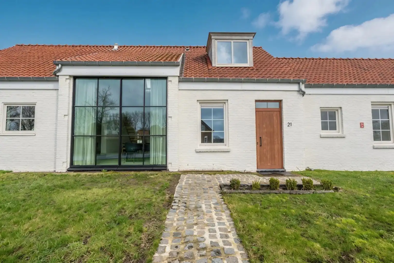 Volledig gerenoveerde woning op slechts 15km van Knokke foto 29