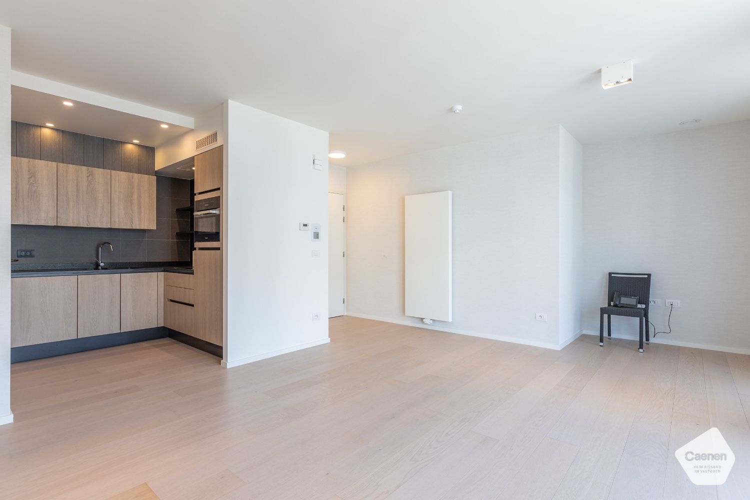Luxueus afgewerkt assistentieflat op gunstig ligging te Oostduinkerke! foto 2