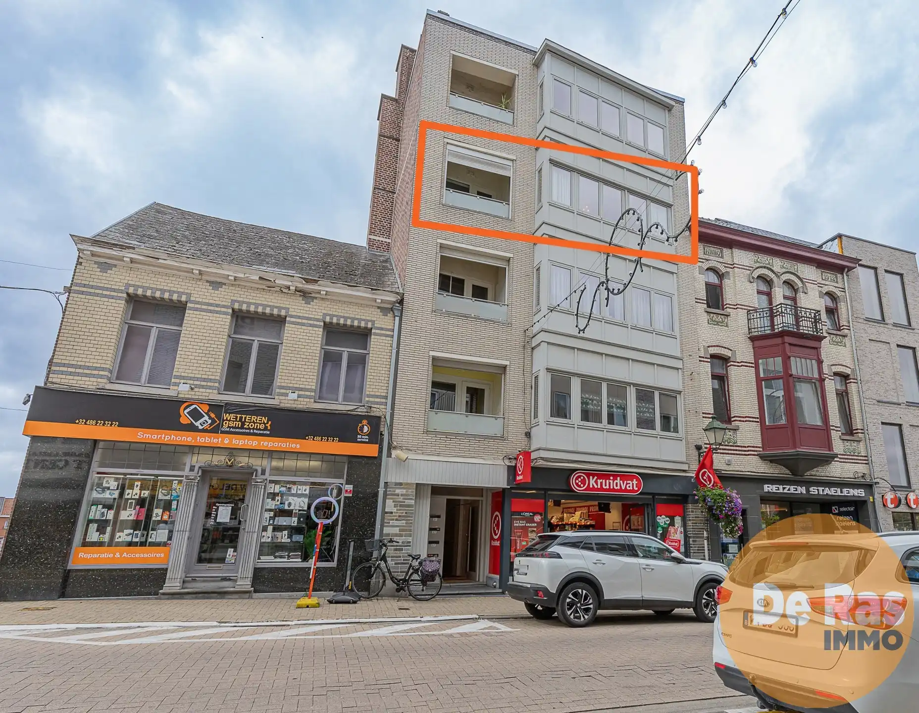 WETTEREN - Instapklaar appartement met 2 kamers in centrum foto {{pictureIndex}}
