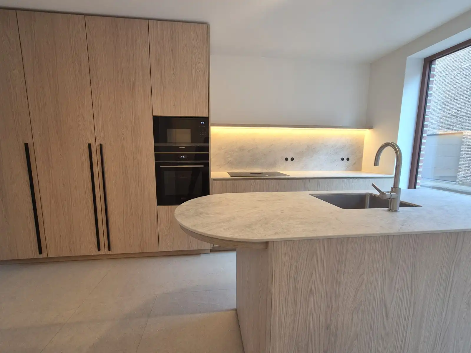 Nieuwbouw beste technieken én afwerking (ingebouwde kasten)! foto 2