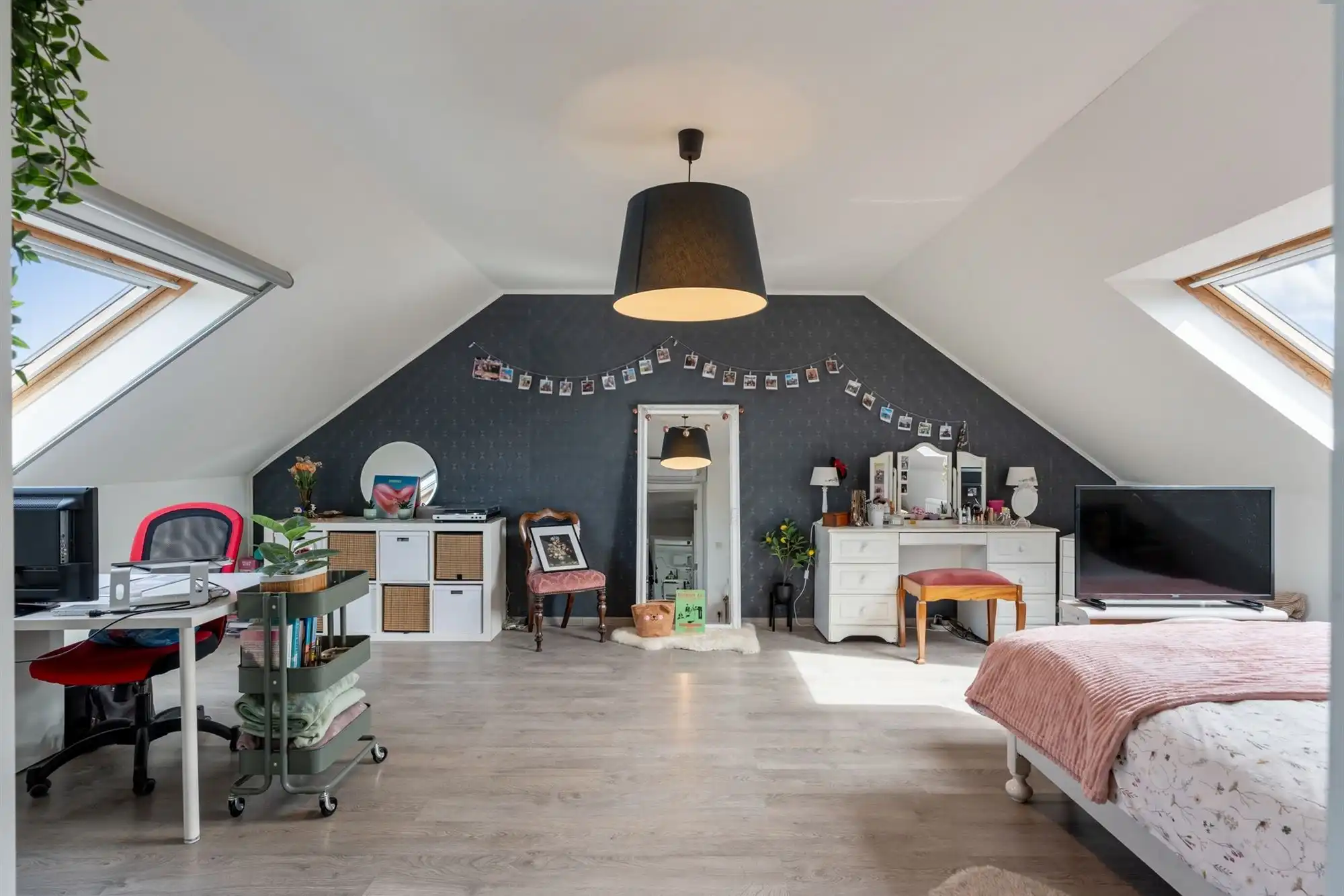 Ruime gezinswoning met garage/werkplaats op een perceel van 8a 97ca te Maaseik foto 21