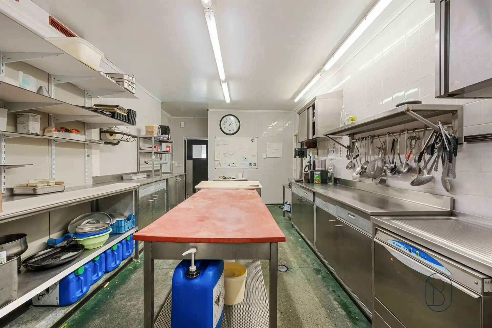 Woning met handelsruimte in centrum Berchem-Kluisbergen foto 23