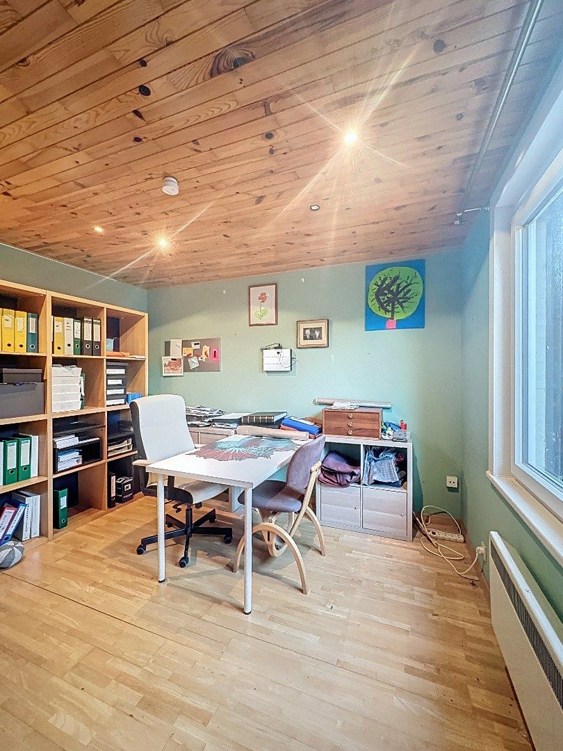 Ruime woning met tuin, terras en garage te Korbeek-Lo! foto 11