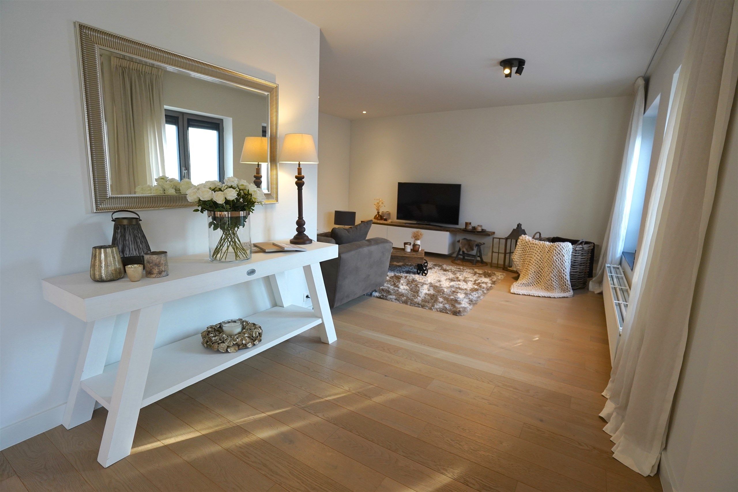 Bijzonder, smaakvol appartement met 50 m2 terras! foto 5