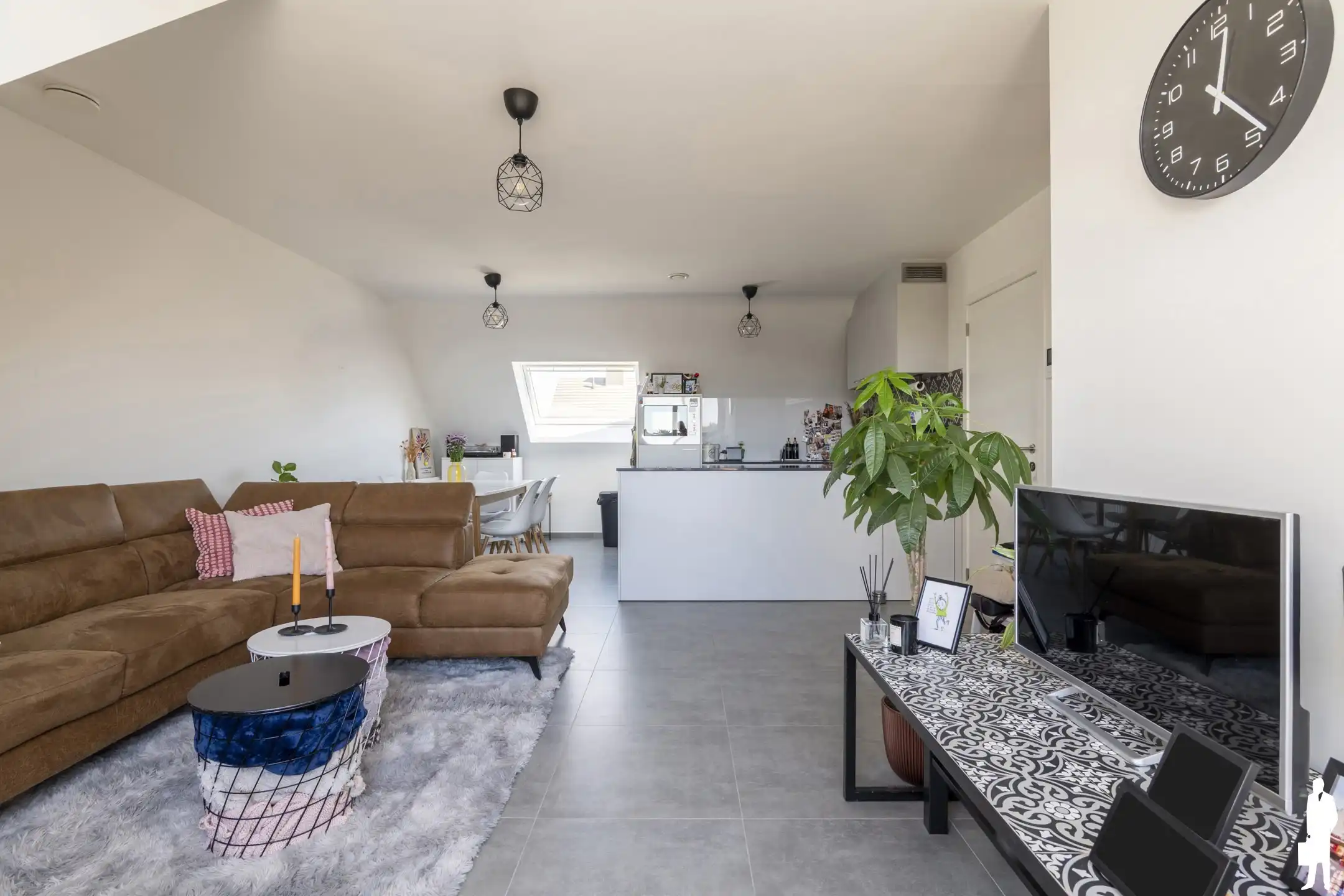 Dakappartement met 2 slaapkamers en ruim terras foto 9