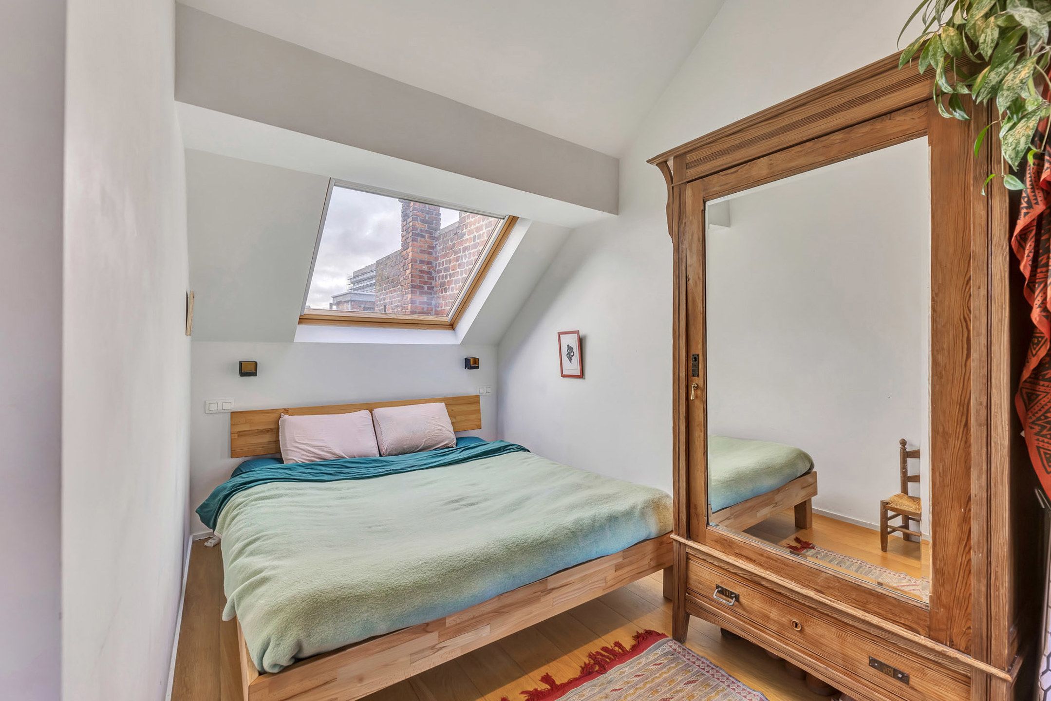 Instapklaar app. met groot terras van 40m² op goede ligging! foto 17