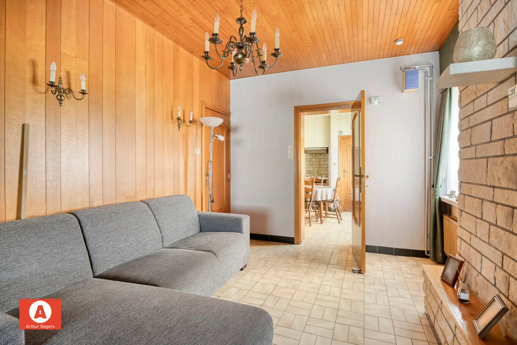 Te renoveren woning nabij centrum Buggenhout foto 7