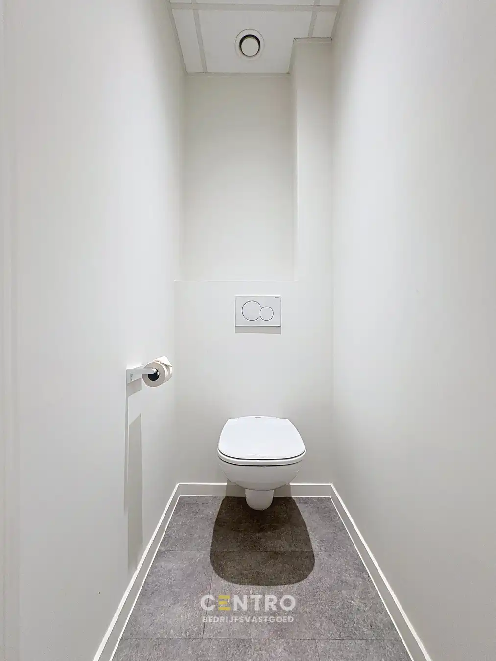 Kwalitatief afgewerkte KANTOORRUIMTE (268 m²) op de eerste verdieping met private parkeergelegenheid (inclusief laadpalen)! foto 10