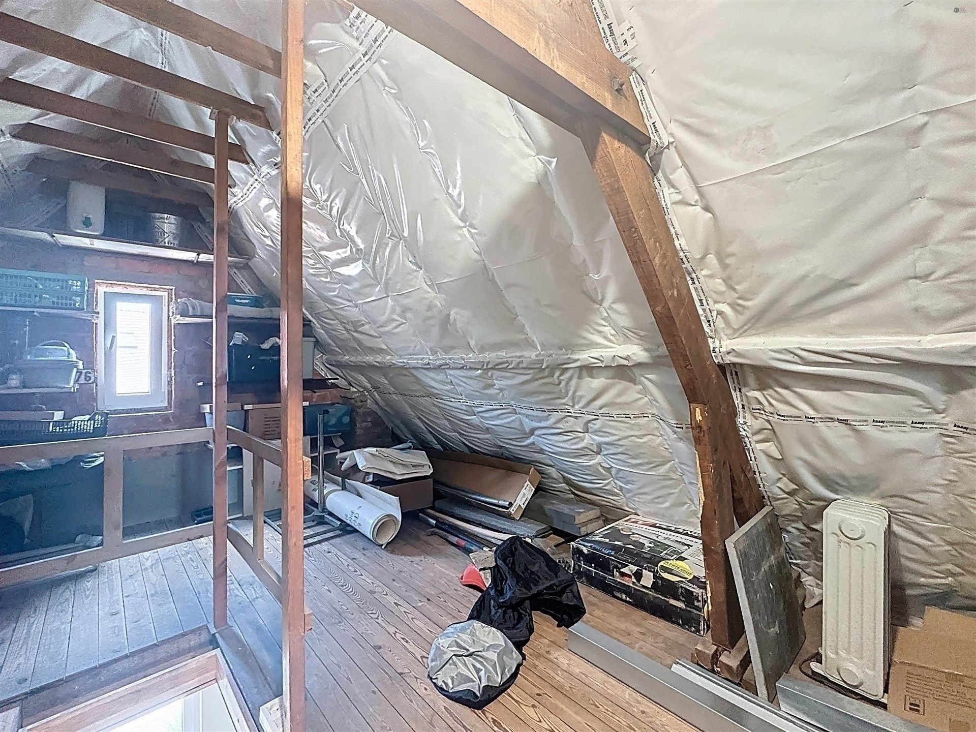 Instapklare woning met 4 slp en garage op perceel van 785m² foto 21