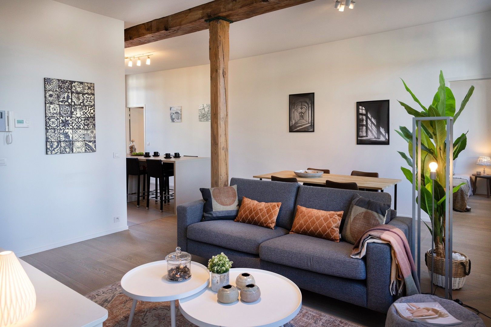 Rustig gelegen, karaktervol appartement in centrum Menen. foto 4