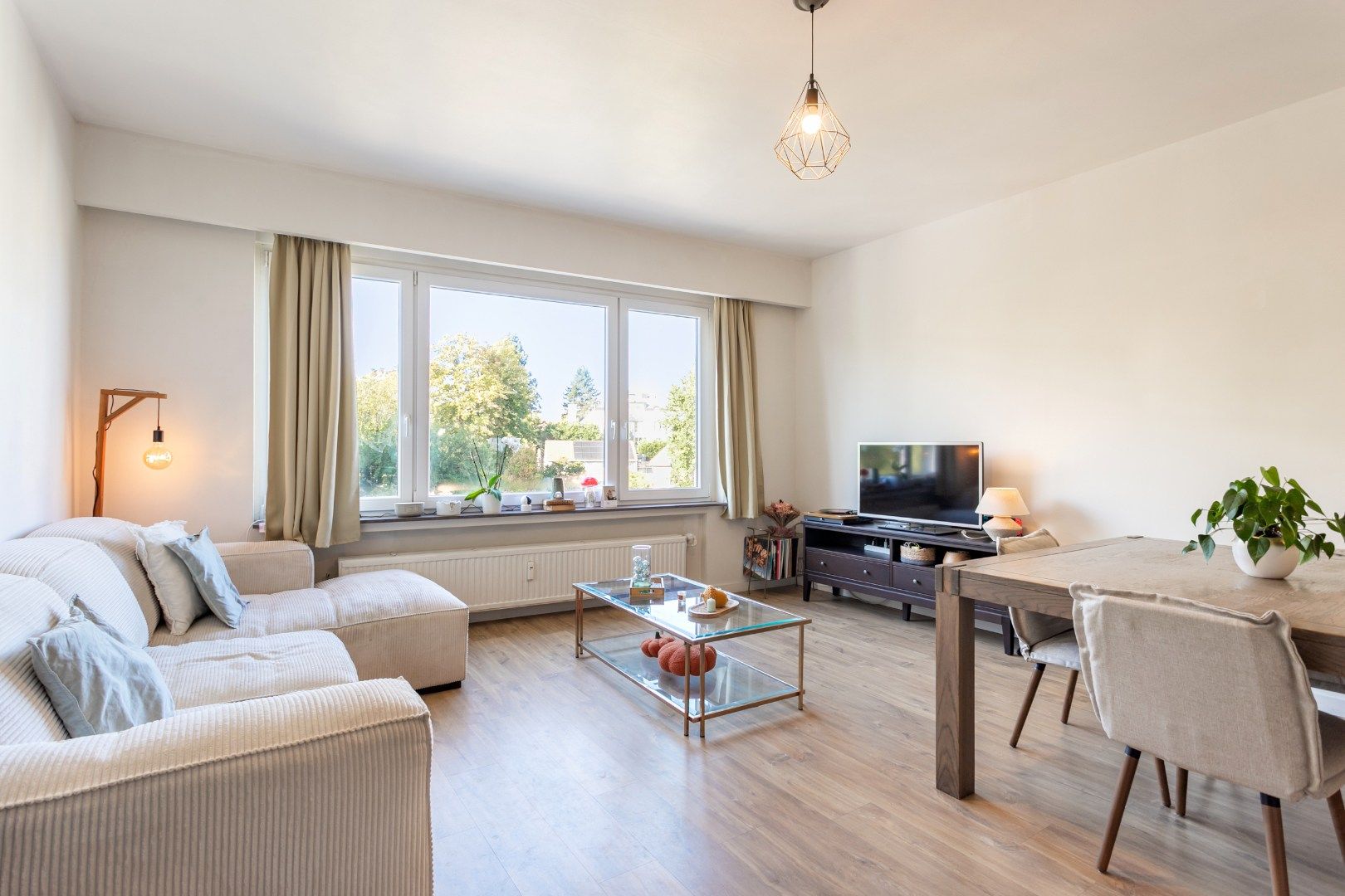 Appartement met 1 slaapkamer + bureau, balkon en gemeenschappelijke tuin op wandelafstand van het Ter Kamerenbos foto 2
