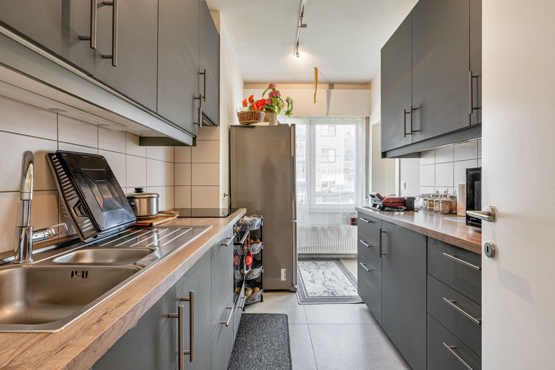 Uitstekend instapklaar appartement met garage foto 6