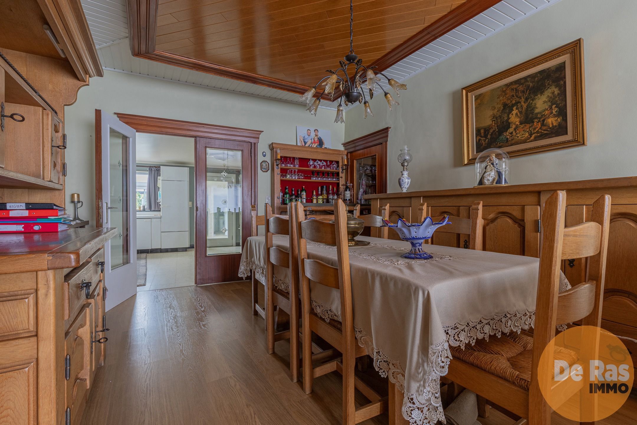 WELLE - Centraal gelegen, ruime woning met garage en tuin foto 4