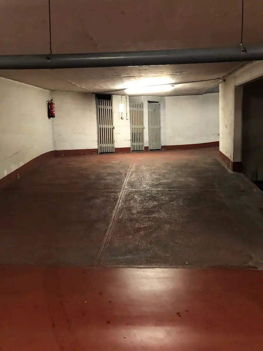 Binnenstaanplaats in centrum van leuven foto 3