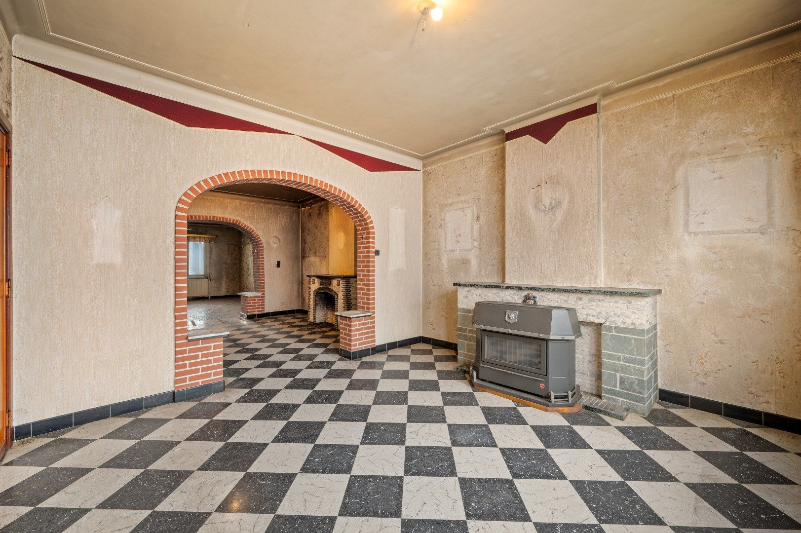 In bouwzone gelegen terrein: interessant voor investeerders! foto 10