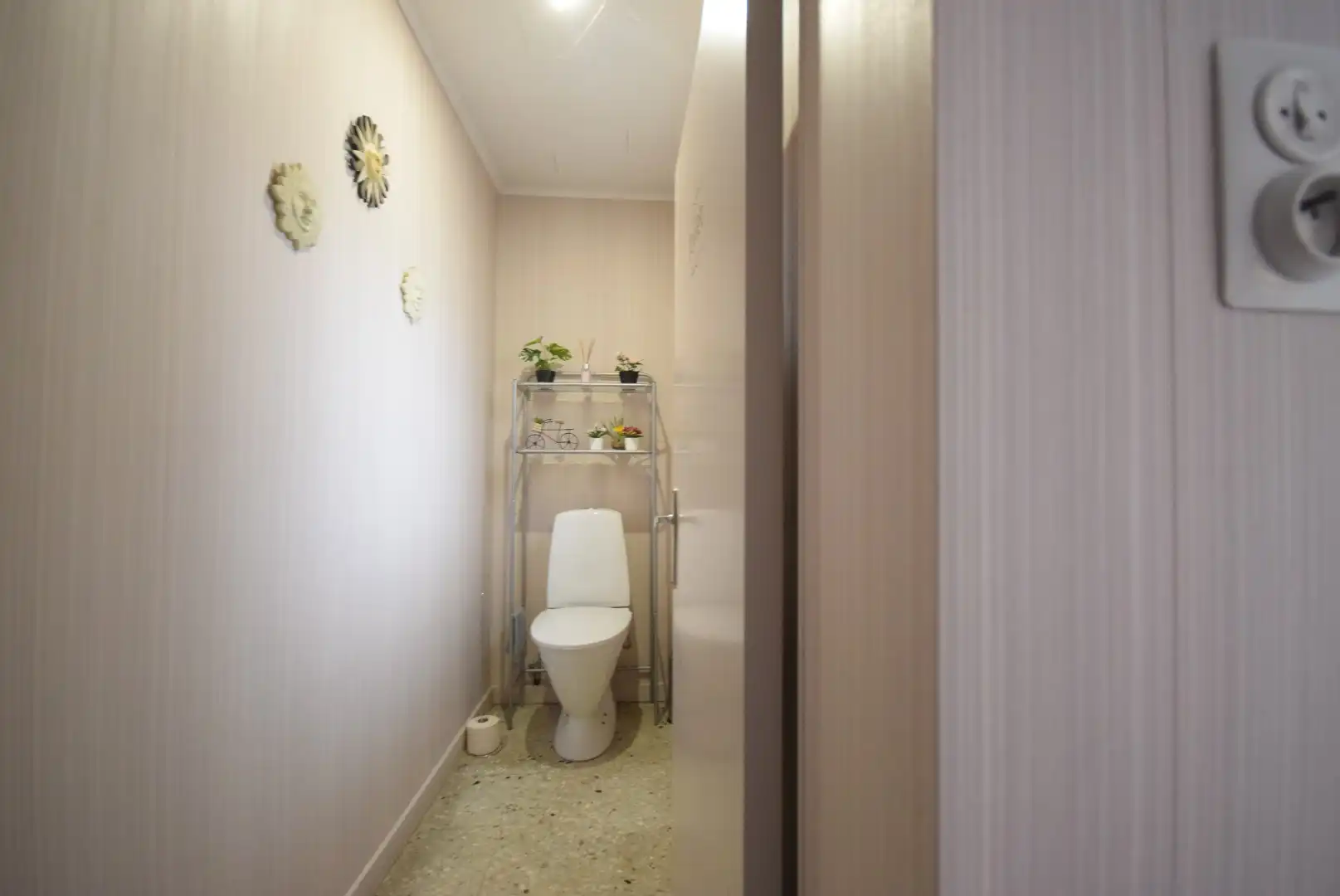 Mooie rijwoning in Ardooie - met achterliggende garage foto 12