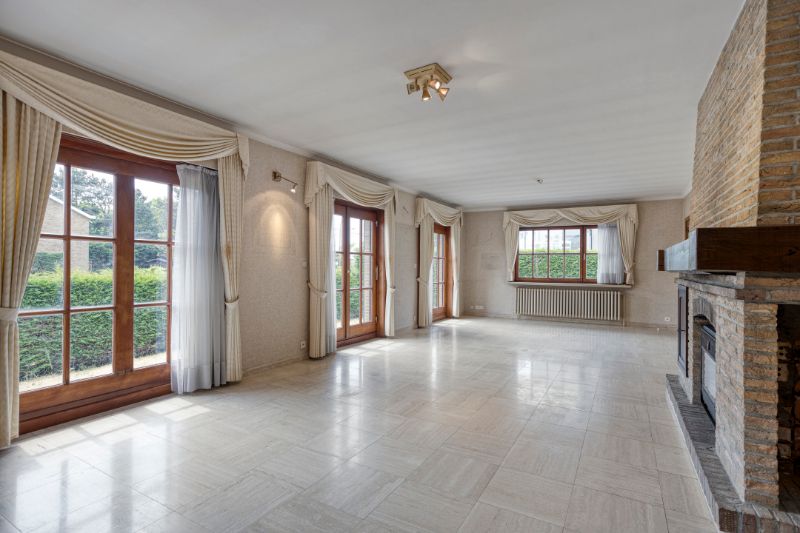 Vrijstaande ruime bungalow foto 8