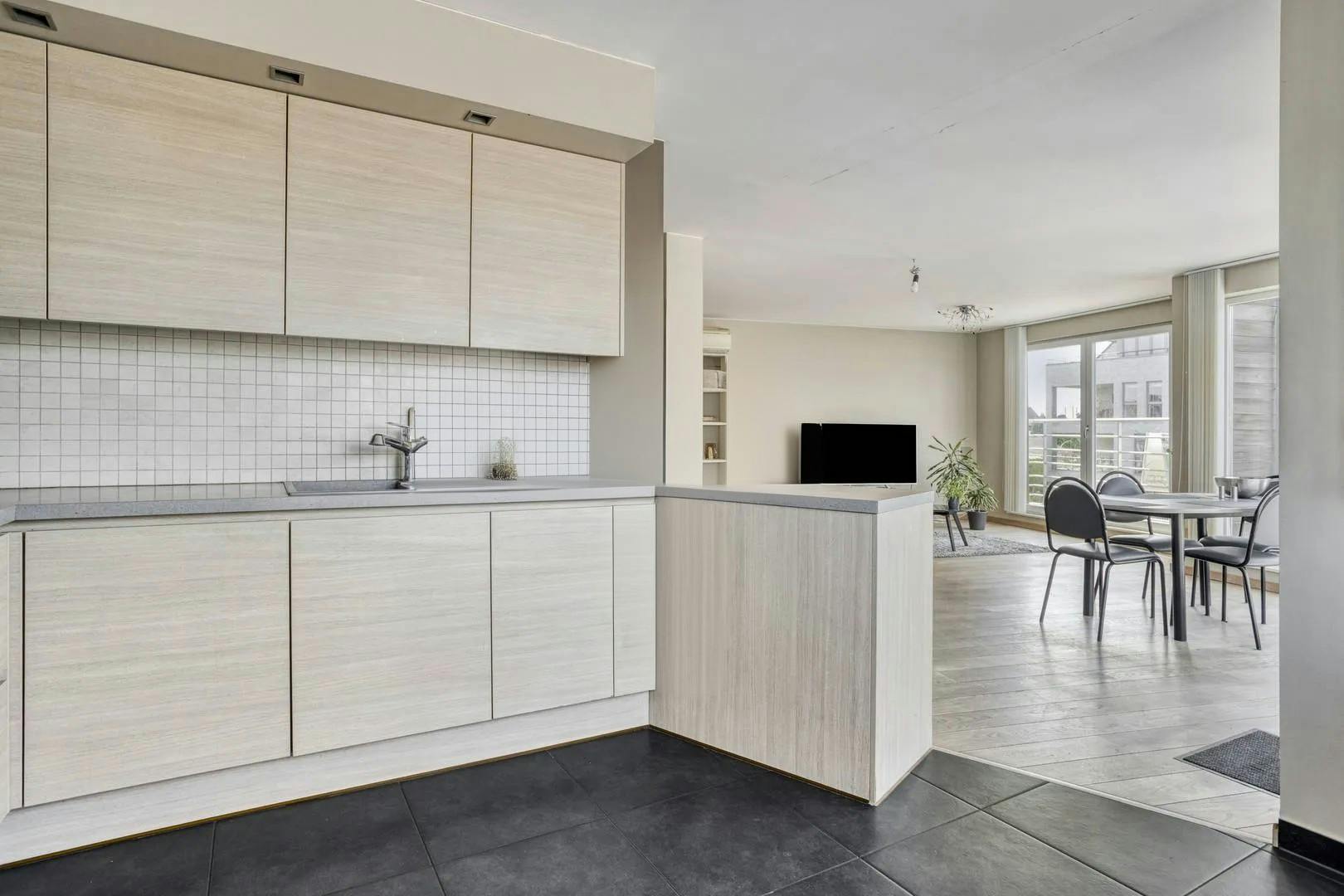 Prachtig duplex appartement (109m²) met 2 slpk in Rumbeke foto 8