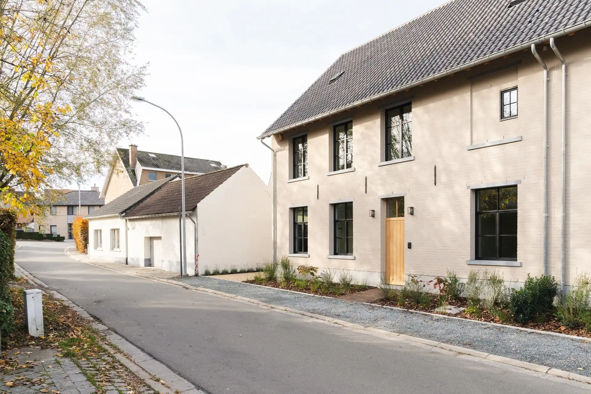 Exclusieve high-end woning in hartje Brussegem foto {{pictureIndex}}