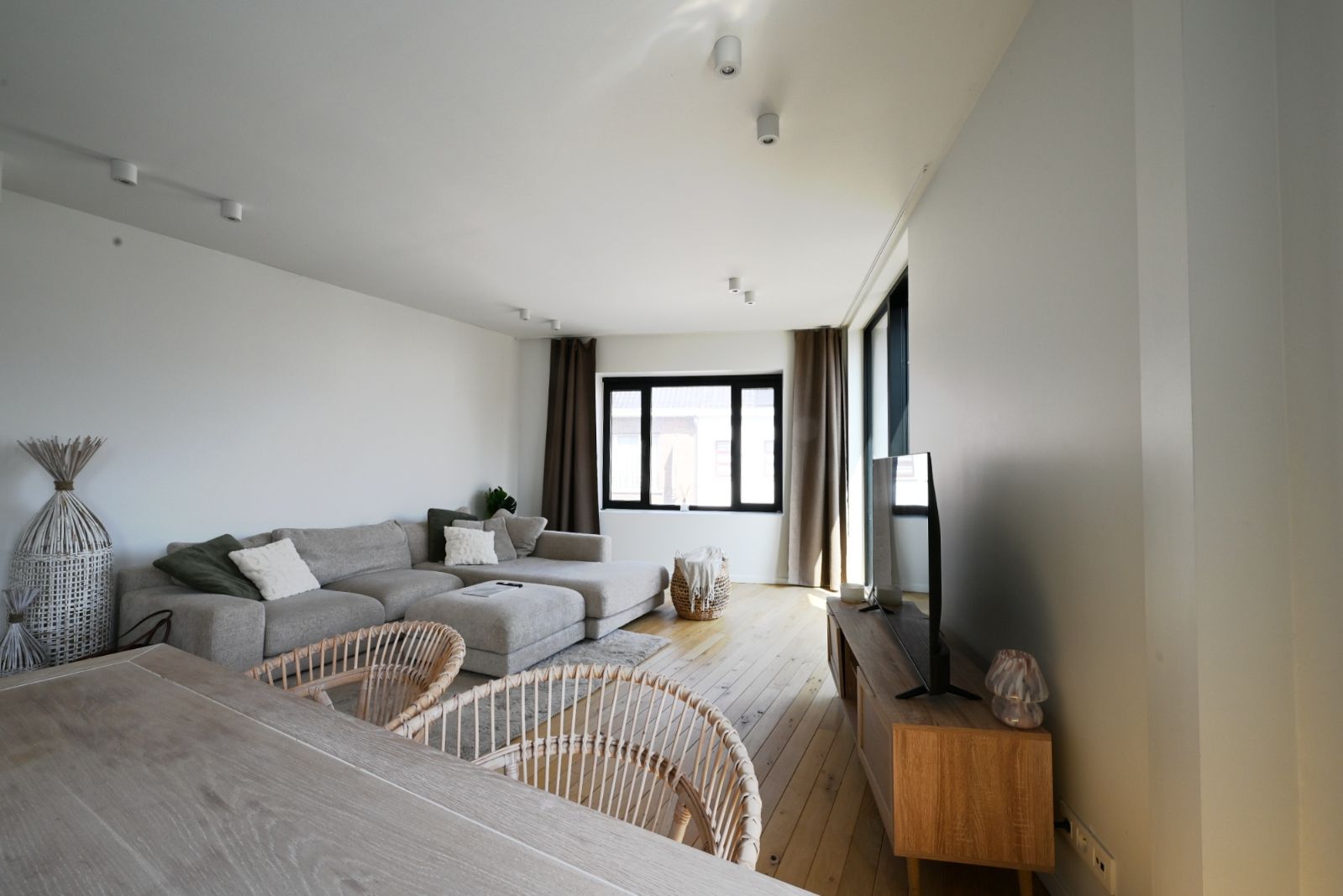 Magnifiek afgewerkt appartement met ruim terras foto 2