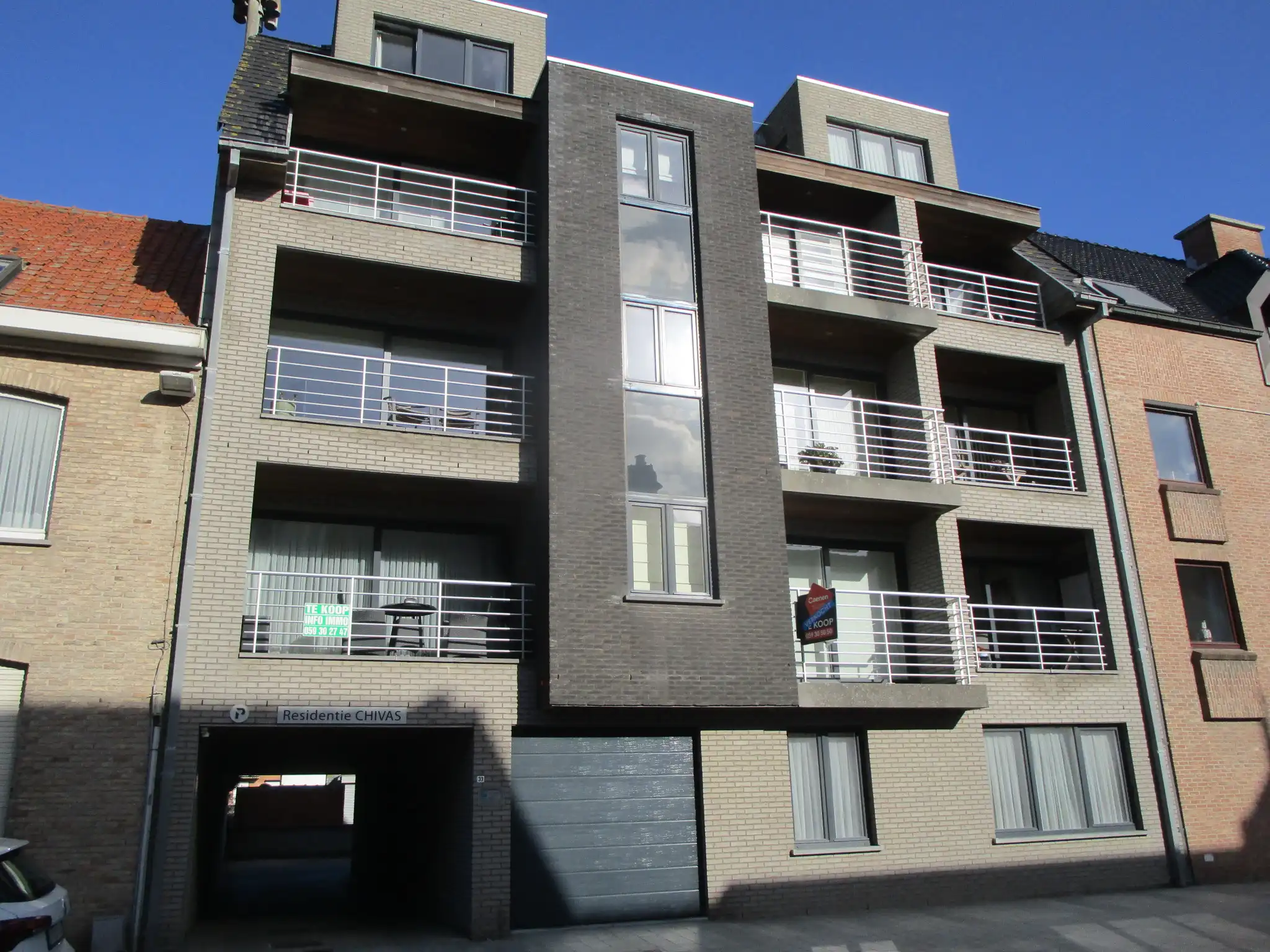 Zeer centraal gelegen appartement met 2 ruime slaapkamers en zonneterras foto 3