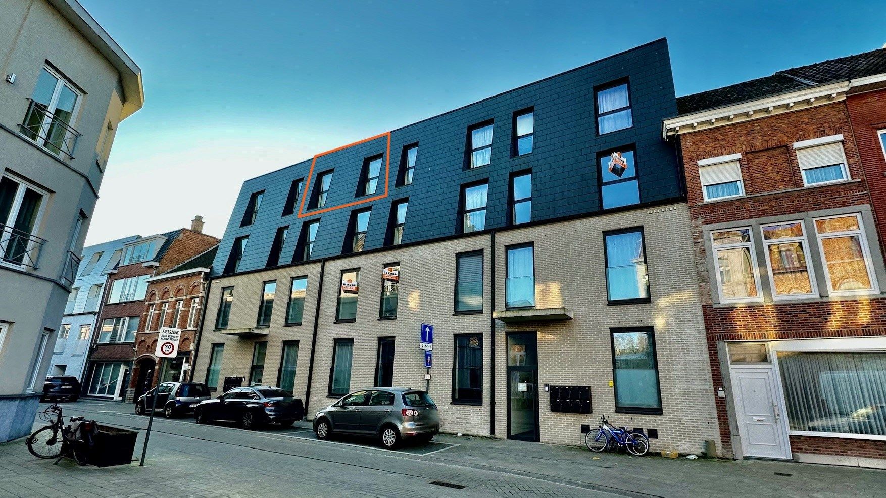 Energiezuinig nieuwbouwappartement met twee slaapkamers in Lokeren foto {{pictureIndex}}