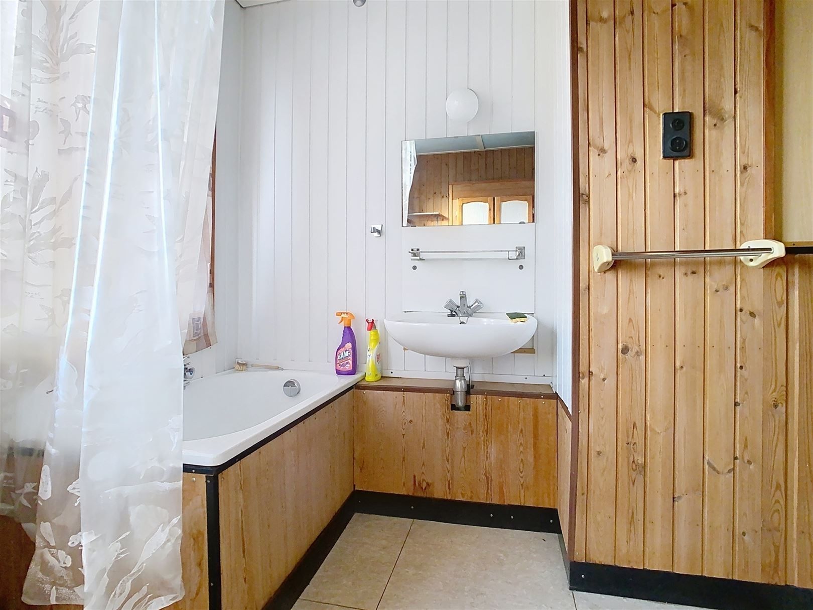 Te renoveren stadswoning, 2 slpks, zolder, tuin, 1a 25ca foto 21