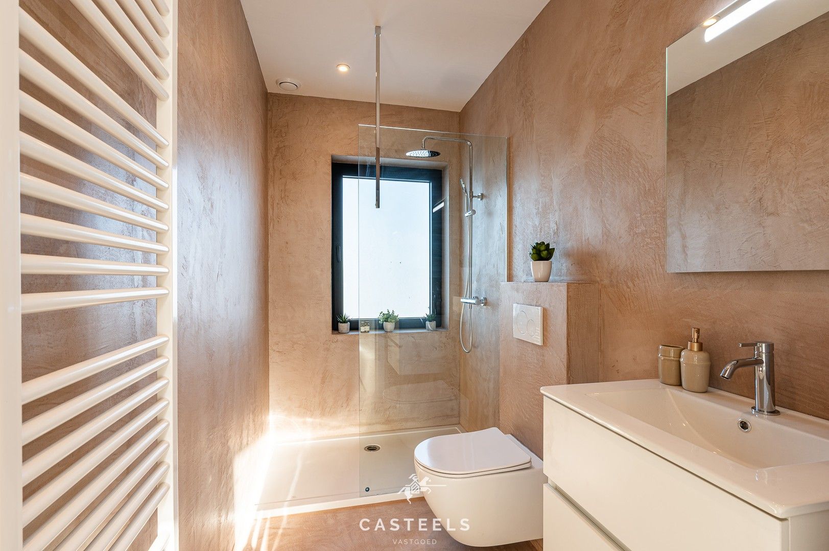 Gerenoveerde karakterwoning met 4 slpks in Gentbrugge foto 16