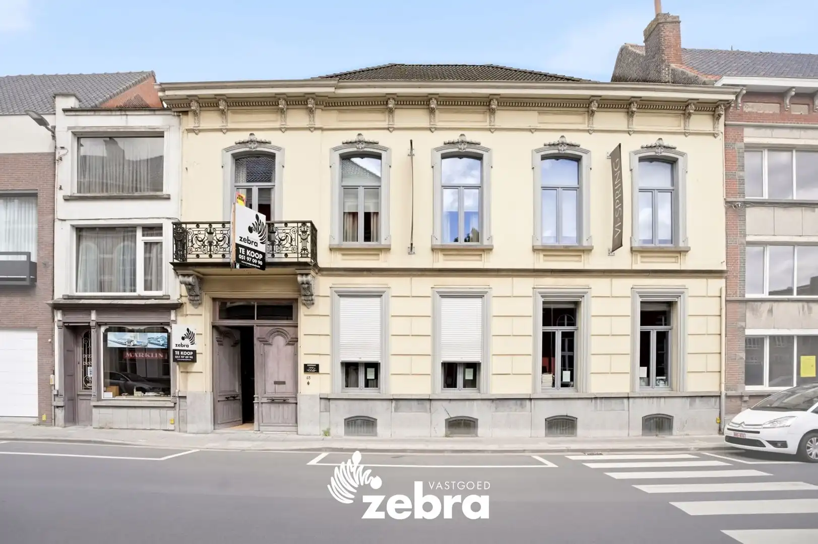 Uitzonderlijke eigendom op een ruim perceel met uitweg in centrum Tielt! foto 45