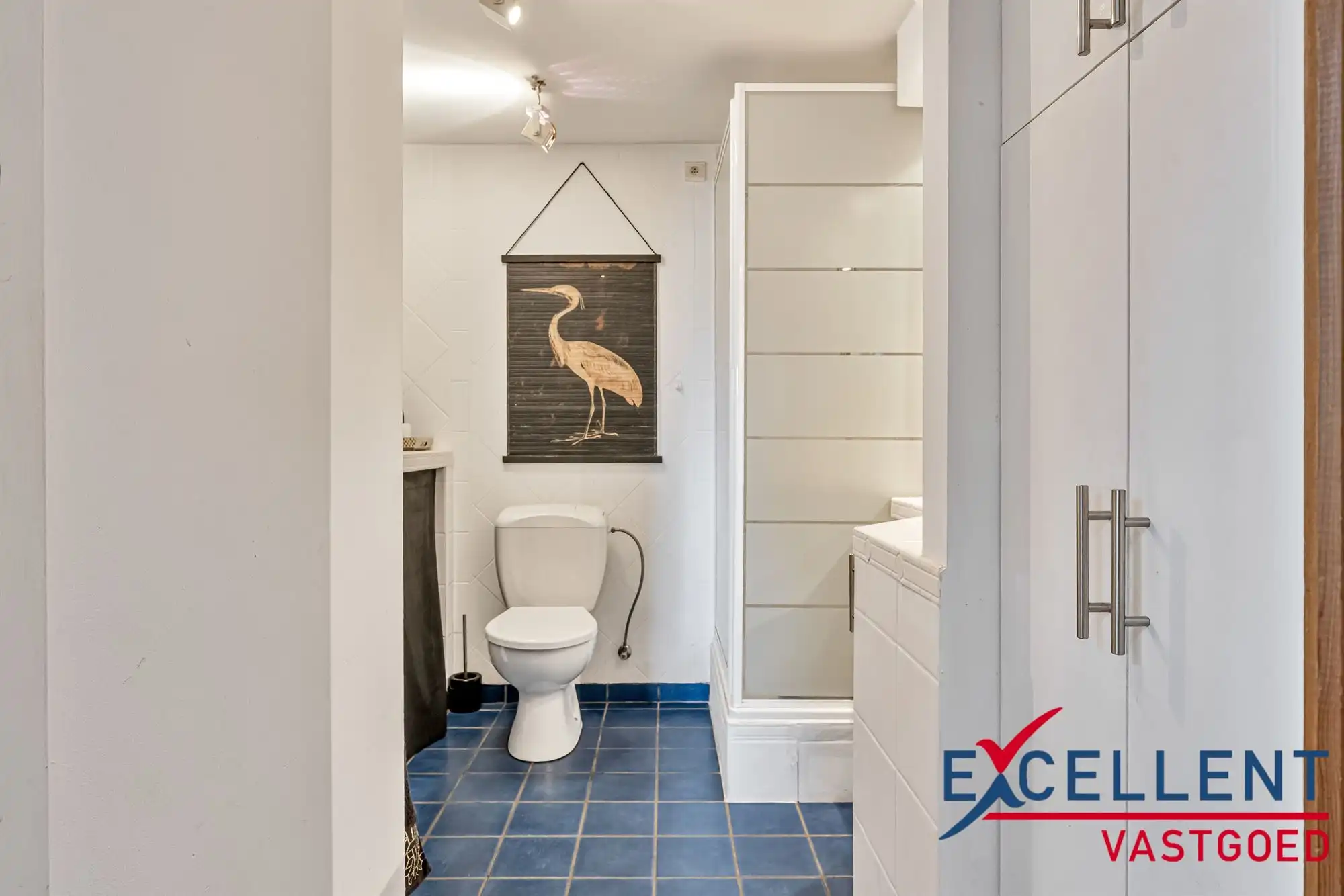 Instapklare gezinswoning centrum Deinze met achteruitweg te koop foto 8