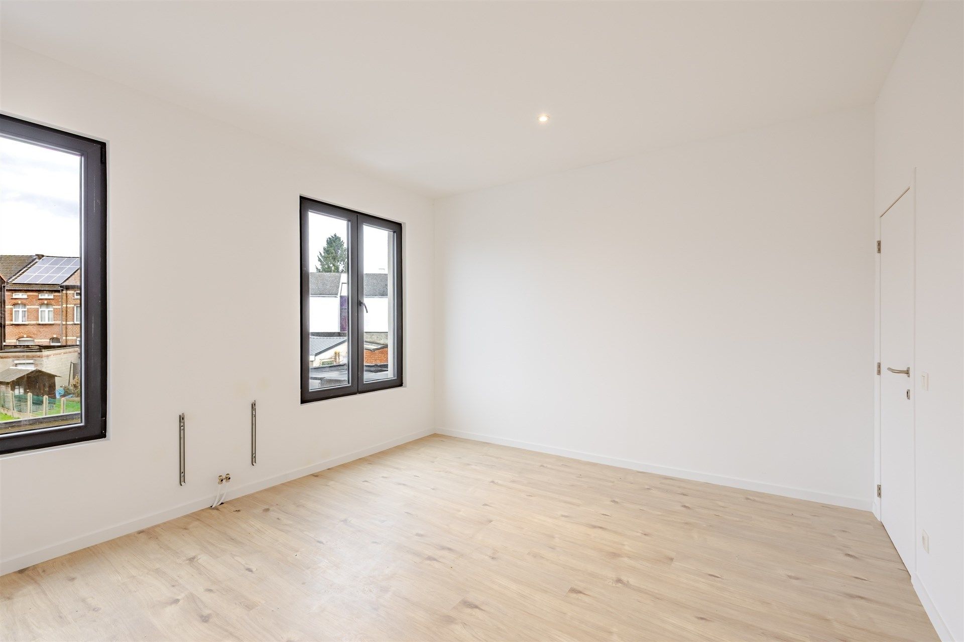 Instapklare woning met 3 slaapkamers en tuin foto 13