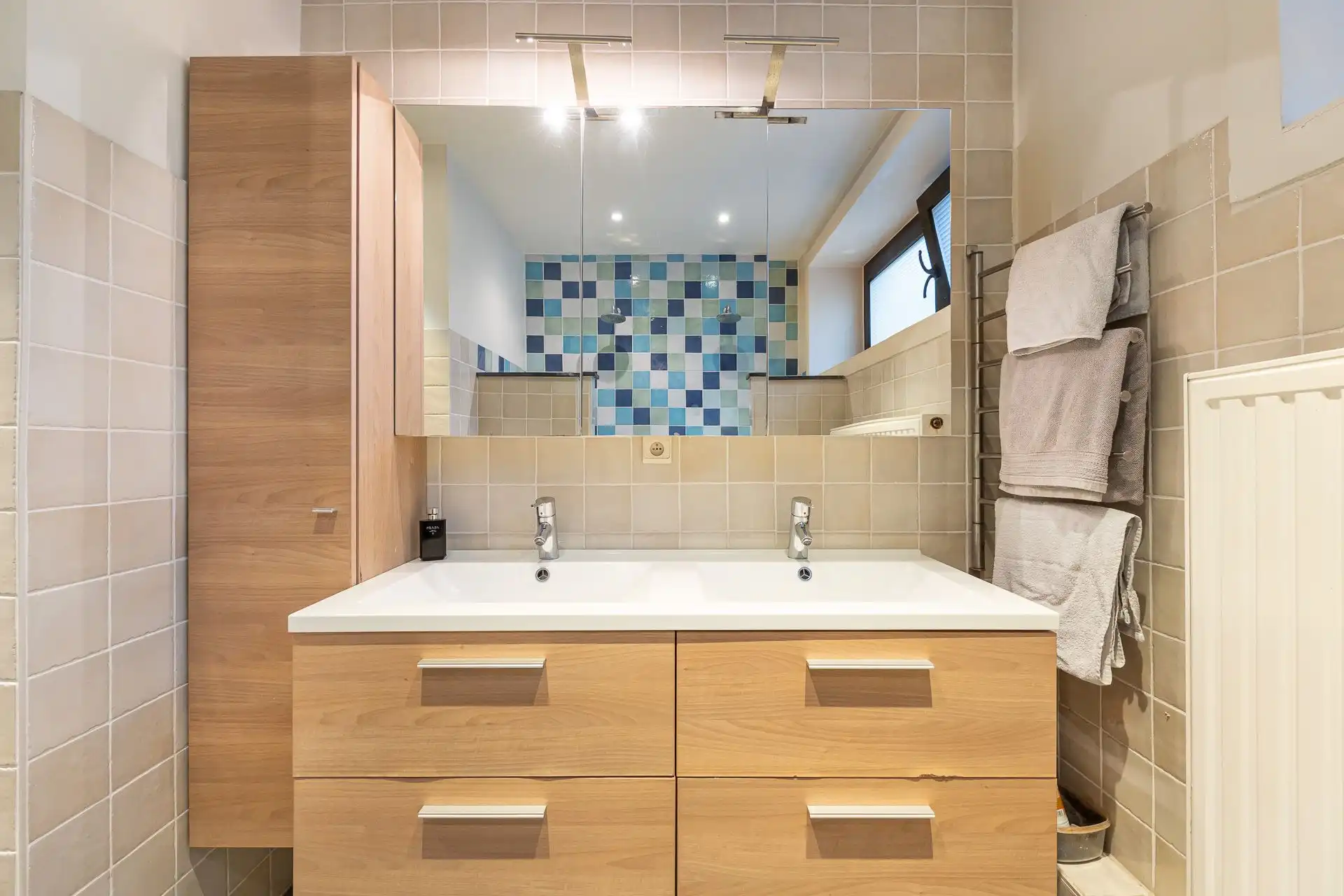 Halfopen bebouwing met 6 slaapkamers en tuin in Hoboken! foto 22