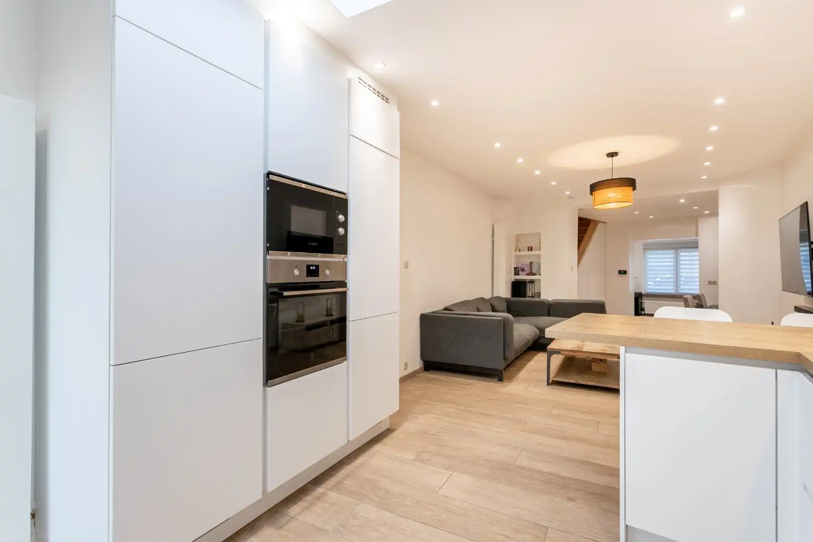 Instapklare woning met 3 SLPK en tuin foto 6