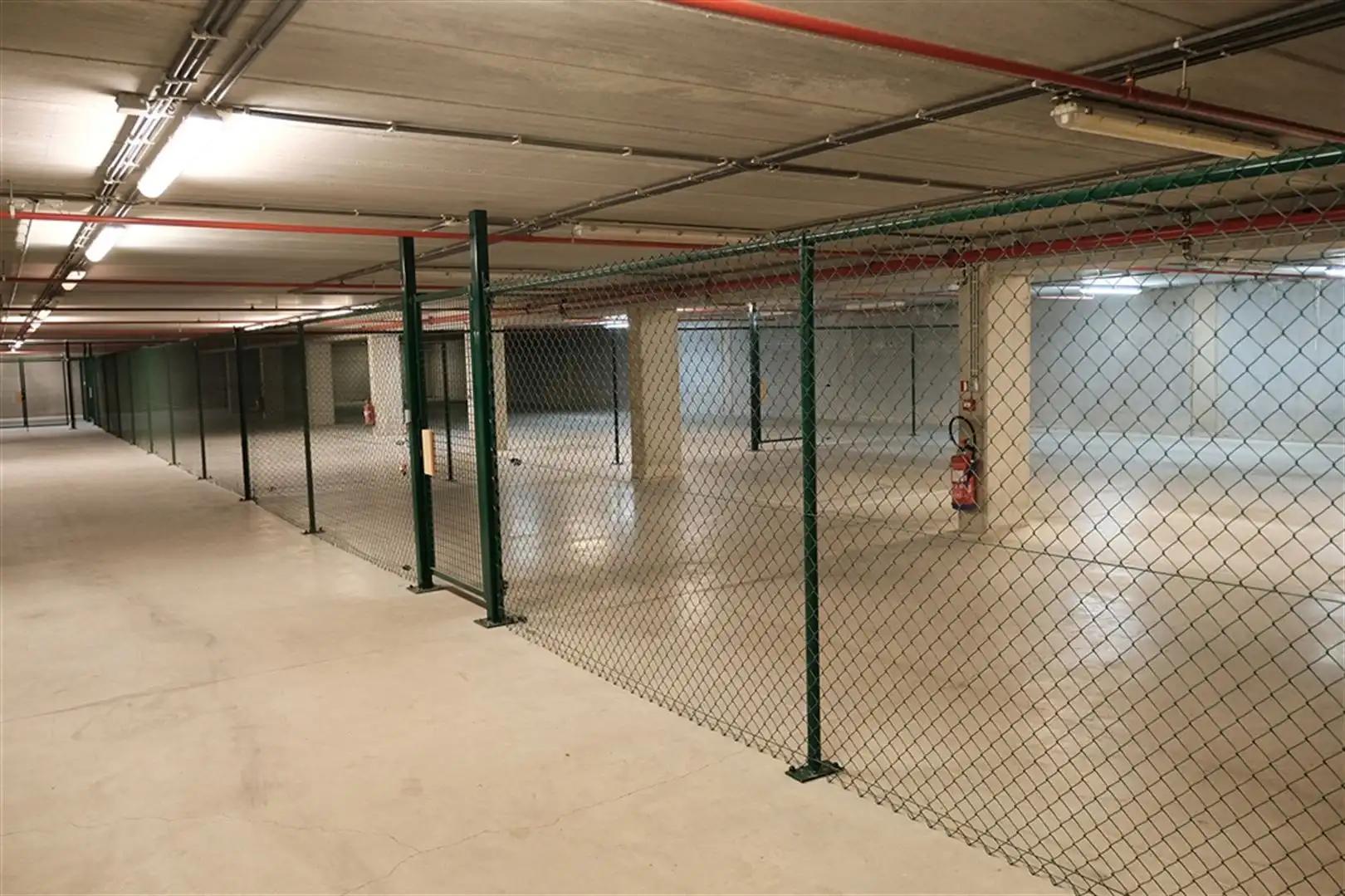 Kantoorgebouw foto 17