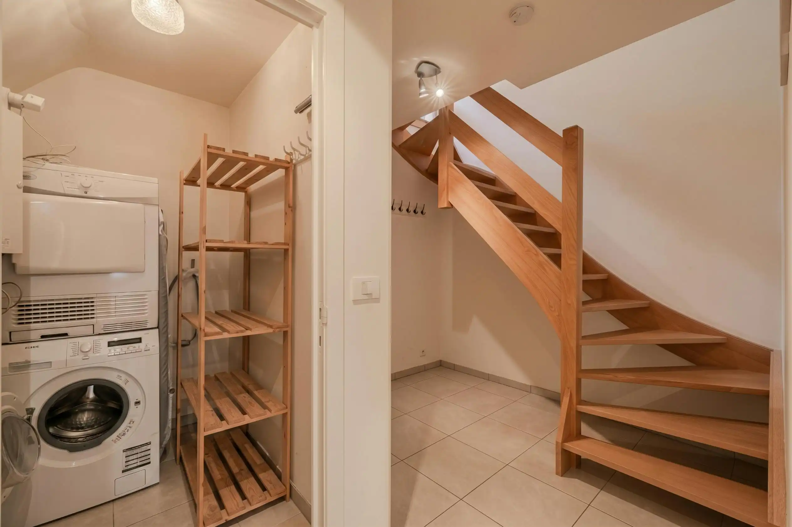 Lichtrijk duplexappartement met ruime terrassen! foto 20