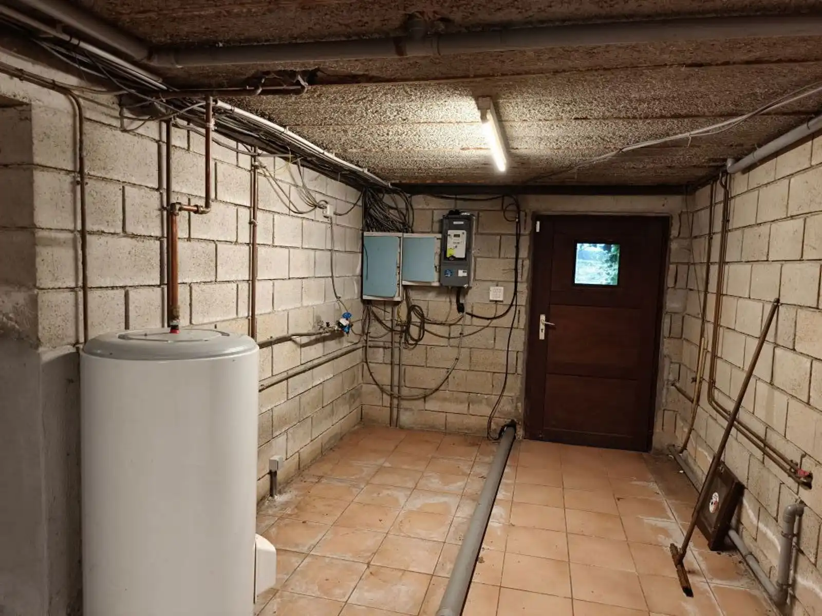 Zeer ruime rustig gelegen chalet foto 19