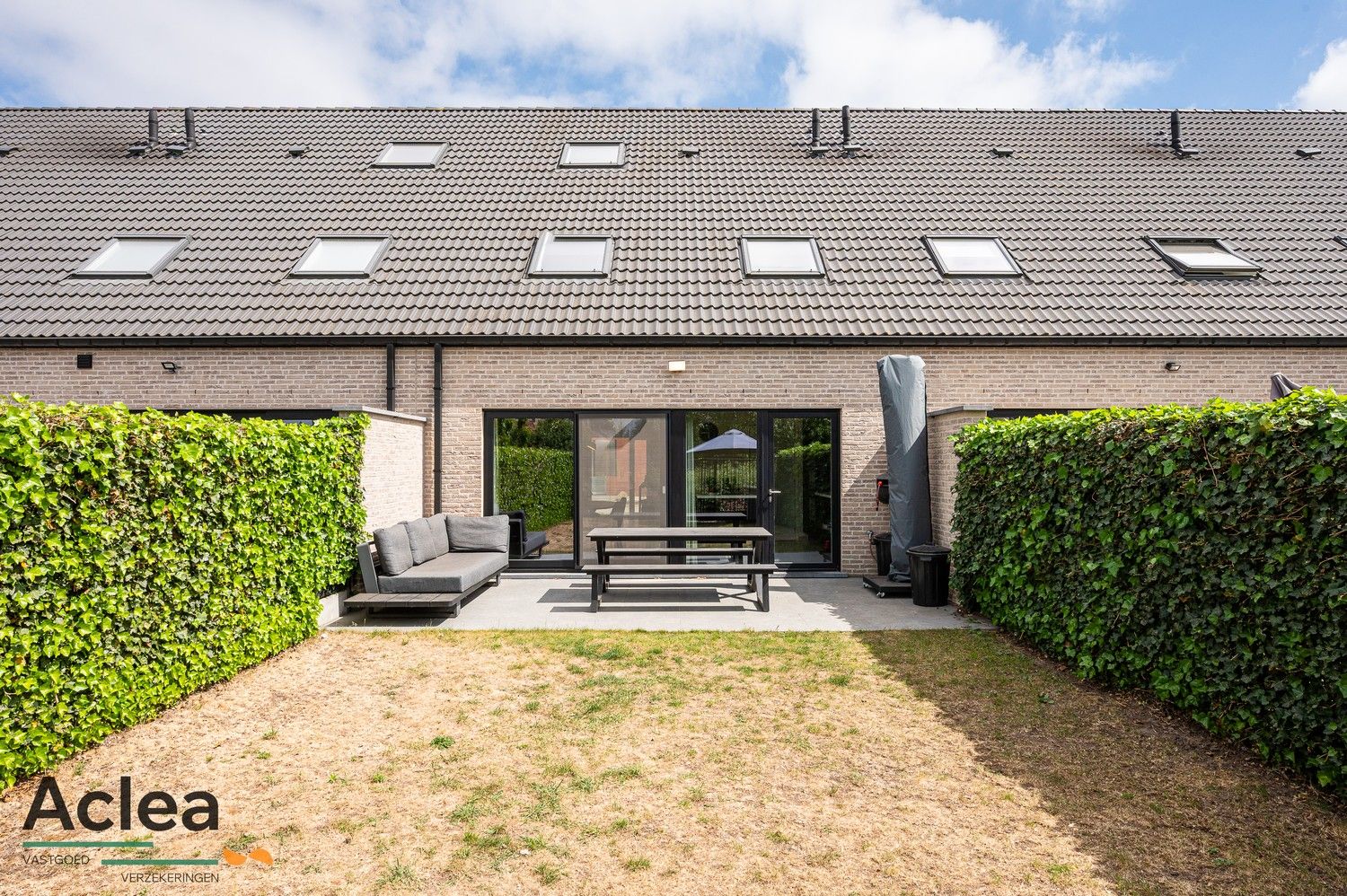 Recente energiezuinige woning met 3 tot 4 slpks foto 19