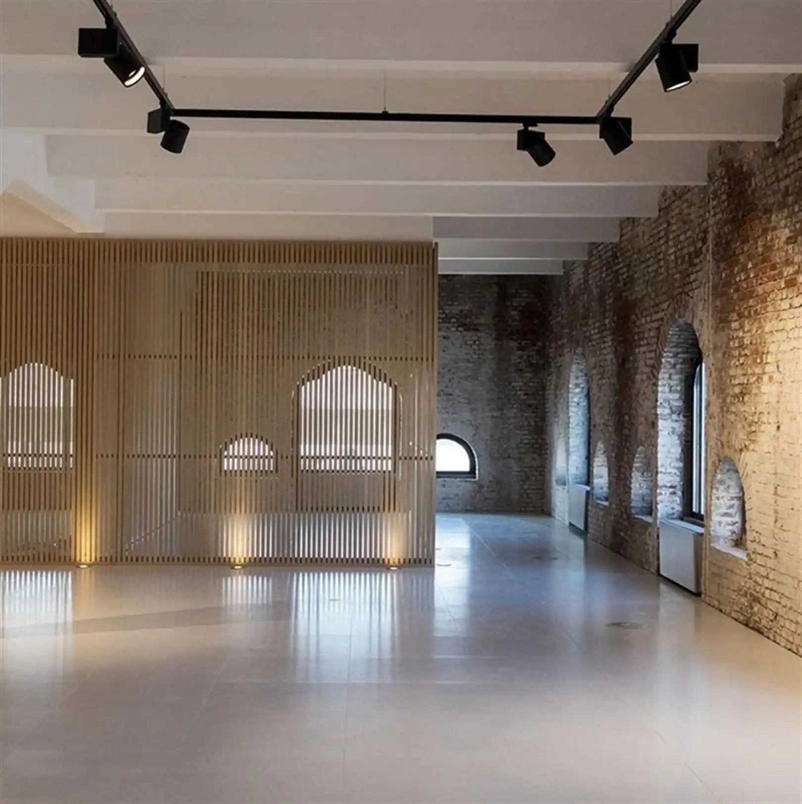 ROYAL DEPOT - TOUR & TAXIS: vanaf 348m² foto 6