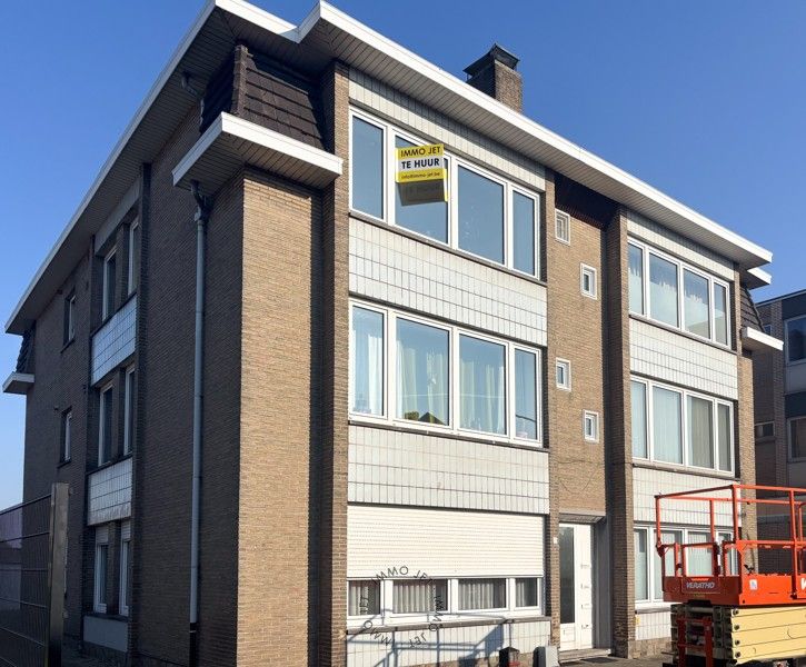 Rustig gelegen appartement met terras en garage foto {{pictureIndex}}