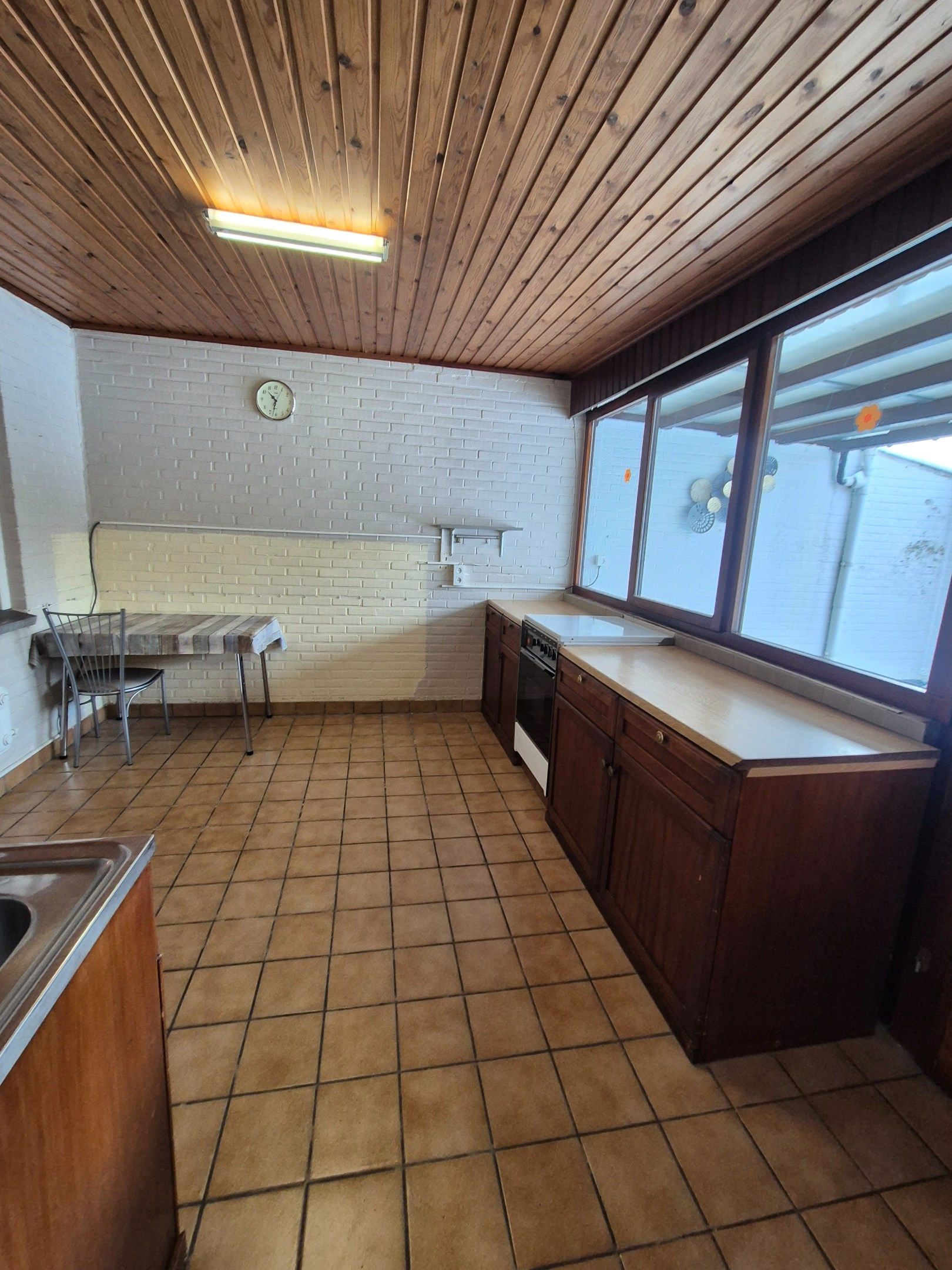 Halfopen gezinswoning met 4 slpkmrs op ruim perceel foto 19