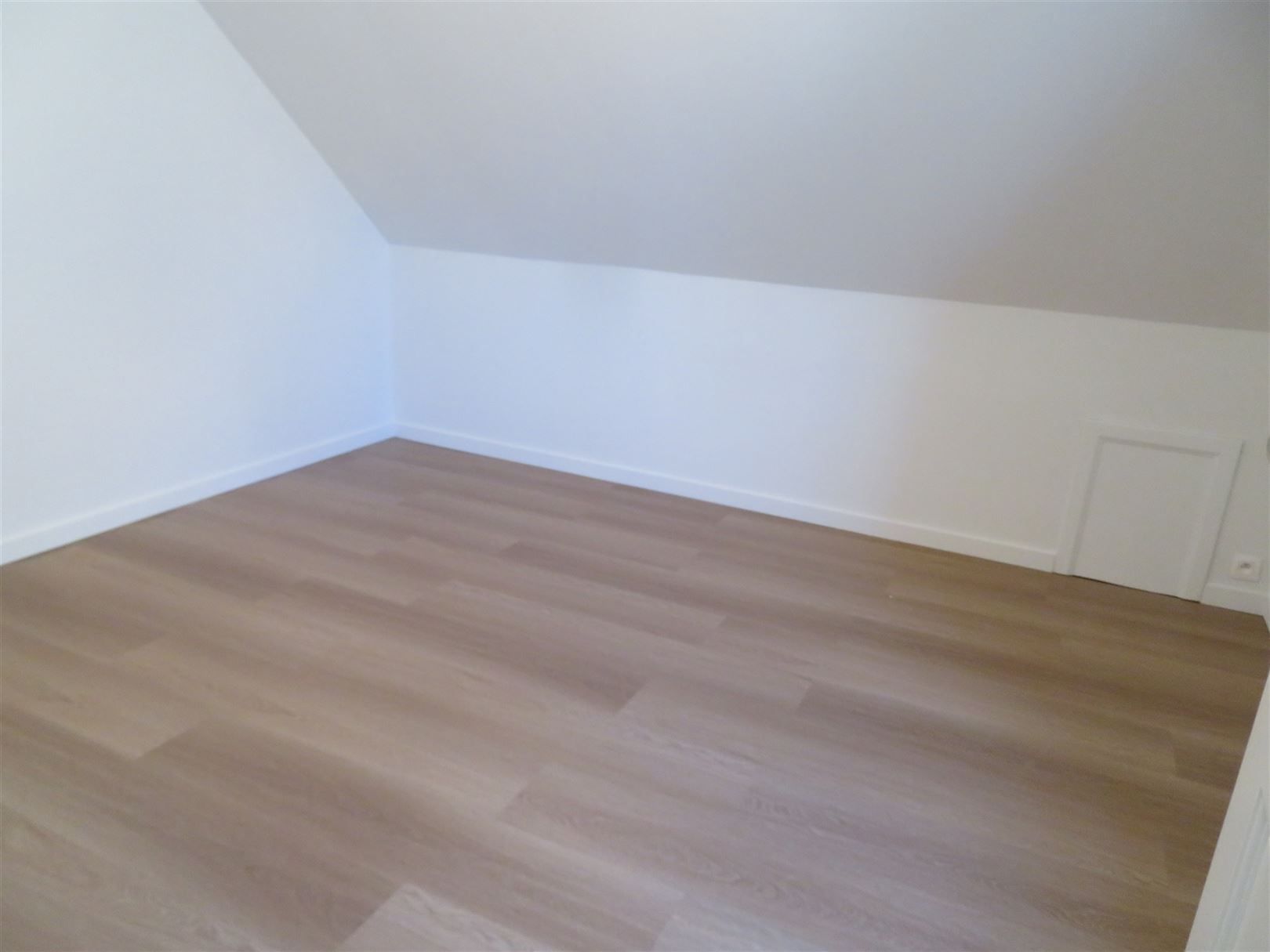 Instapklare villa met 4 slaapkamers én airco in Brasschaat! foto 28