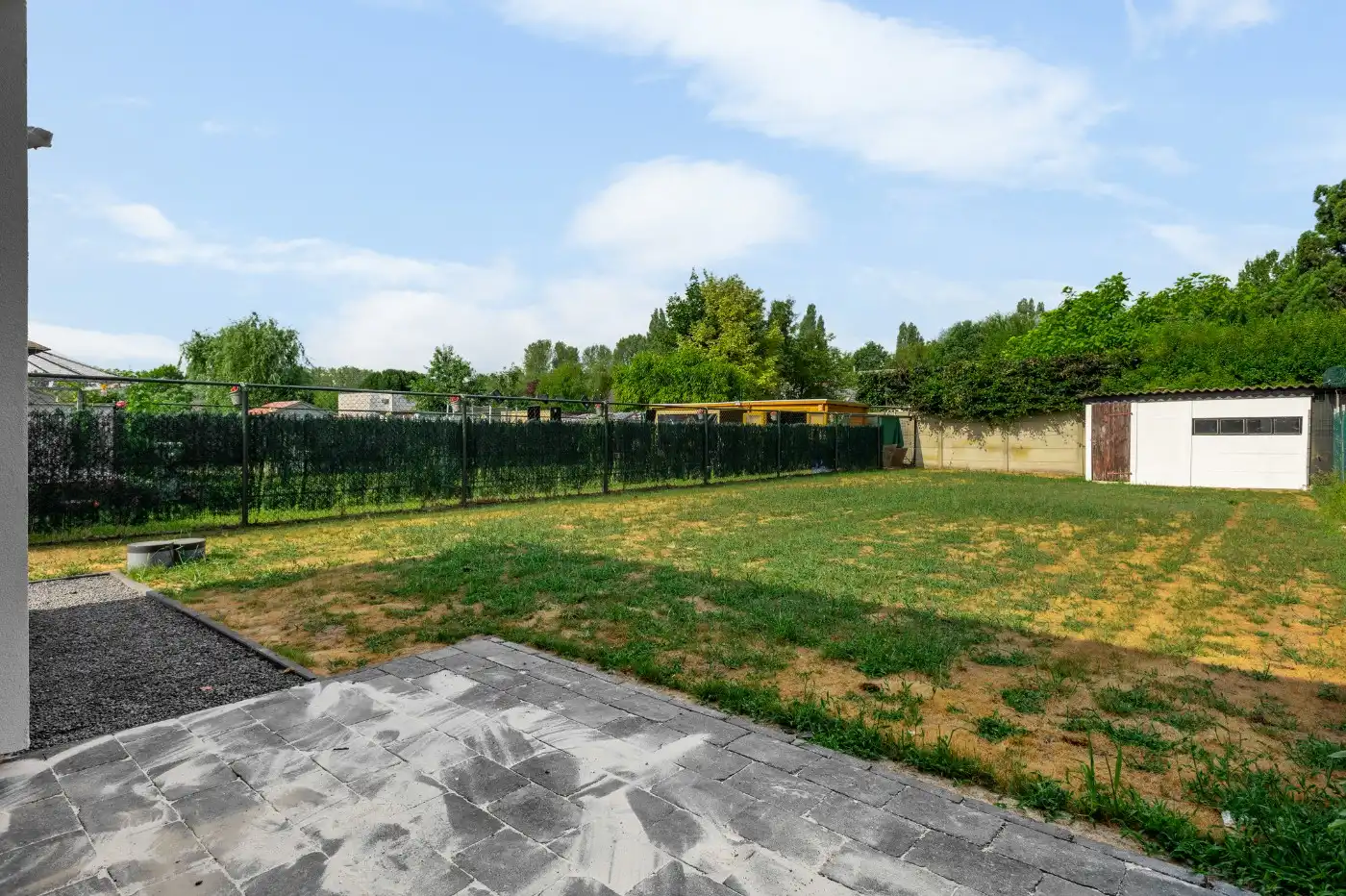 Instapklare, gerenoveerde laagbouwwoning met 2 slpk. en tuin foto 18