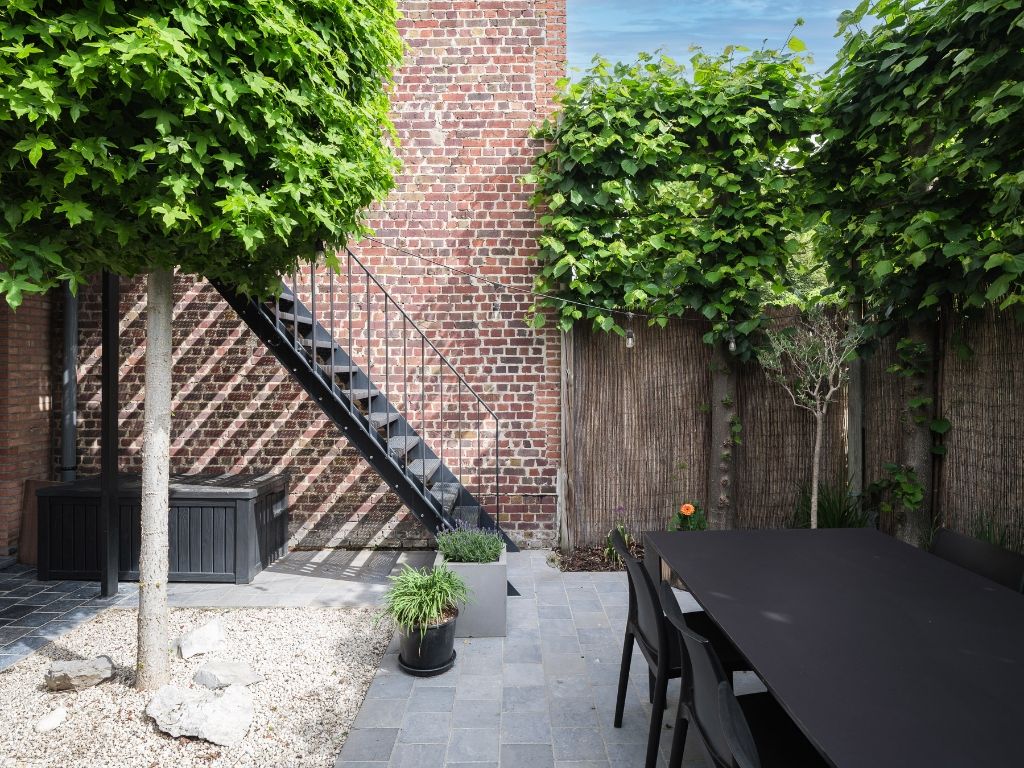 Stijlvolle woning op fietsafstand van het Gentse centrum, gelegen in een rustige en residentiële straat nabij Park Biest en het Potuitpark. foto 21