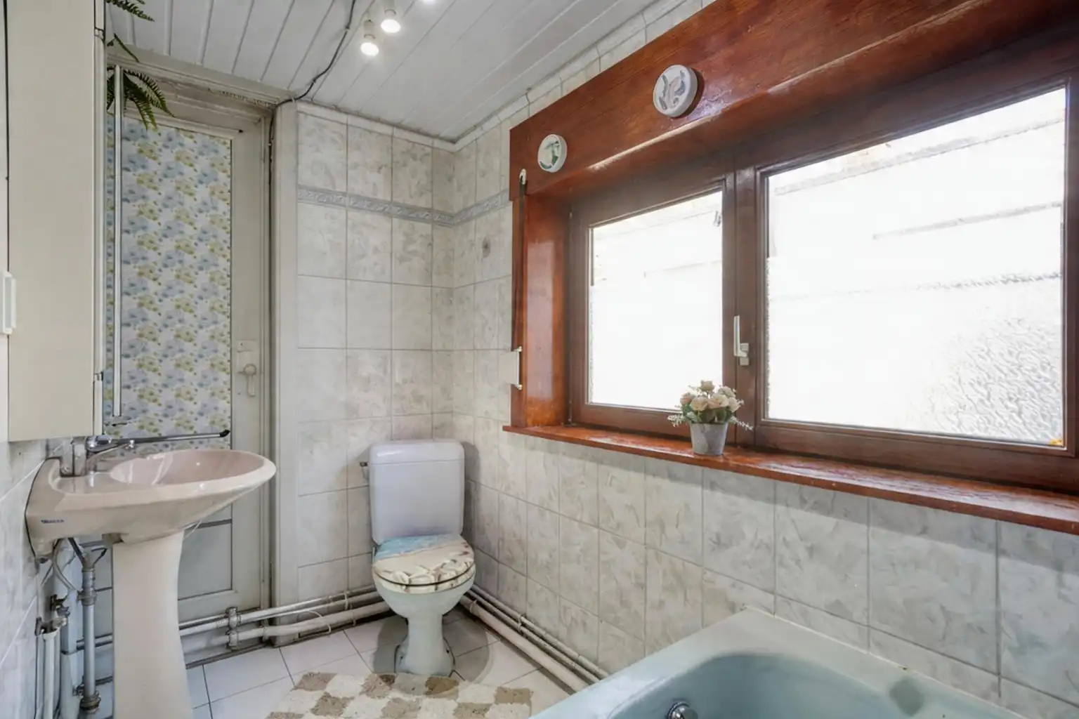 WONING MET RUIME TUIN & ATELIERRUIMTE IN BOUTERSEM foto 10