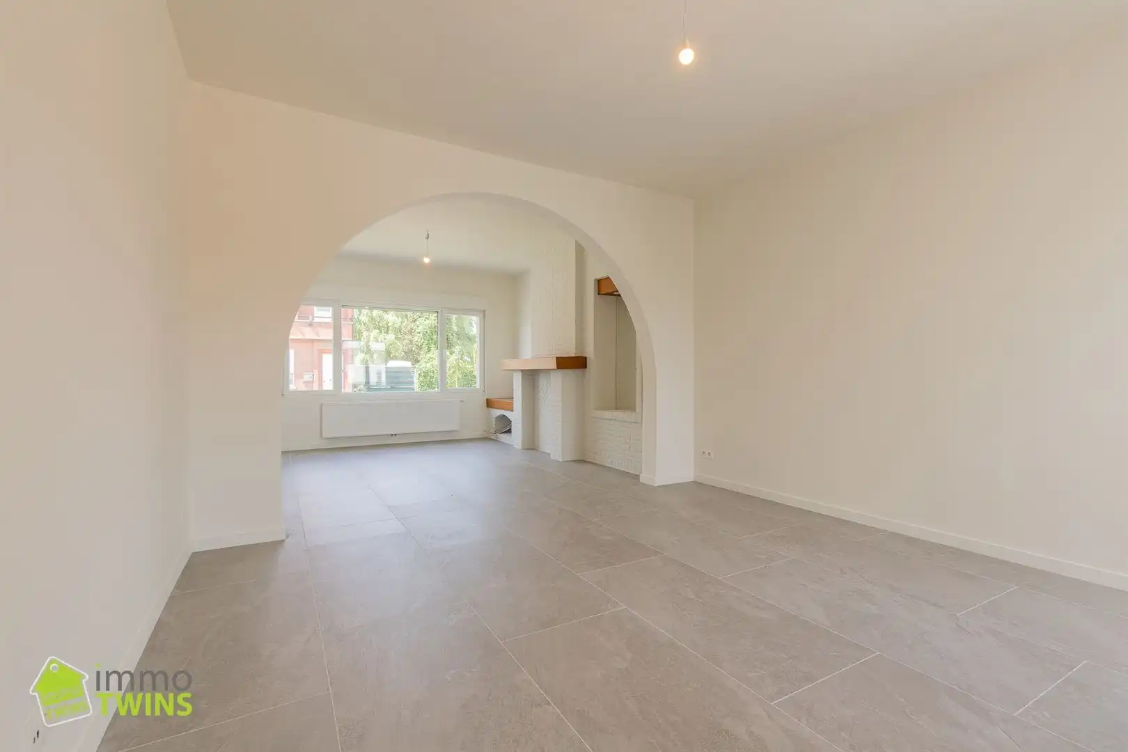 Te koop Instapklare ruime woning met achterliggende weide in Zele foto 11