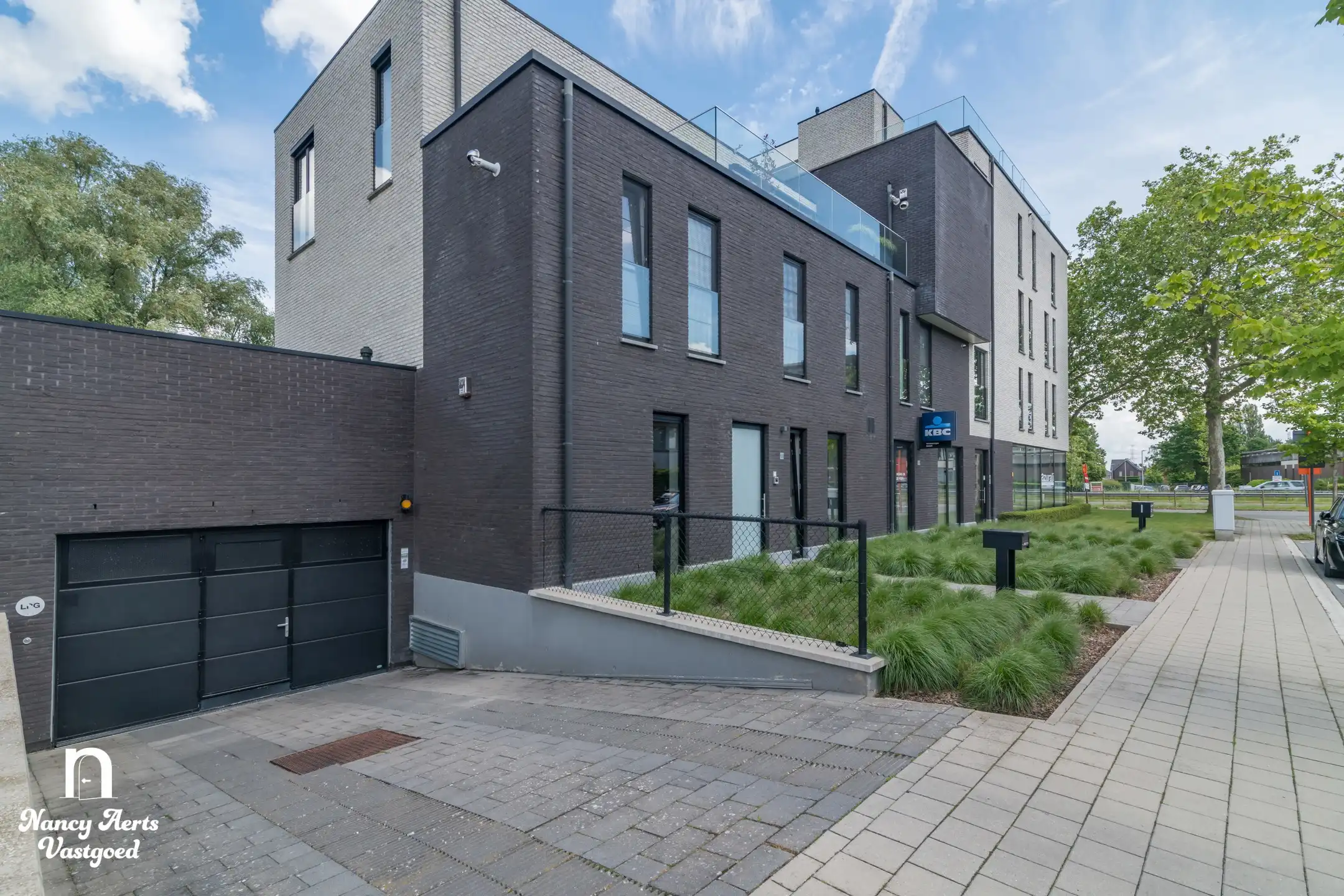 Ondergrondse autostaanplaats nabij centrum Hasselt foto 12