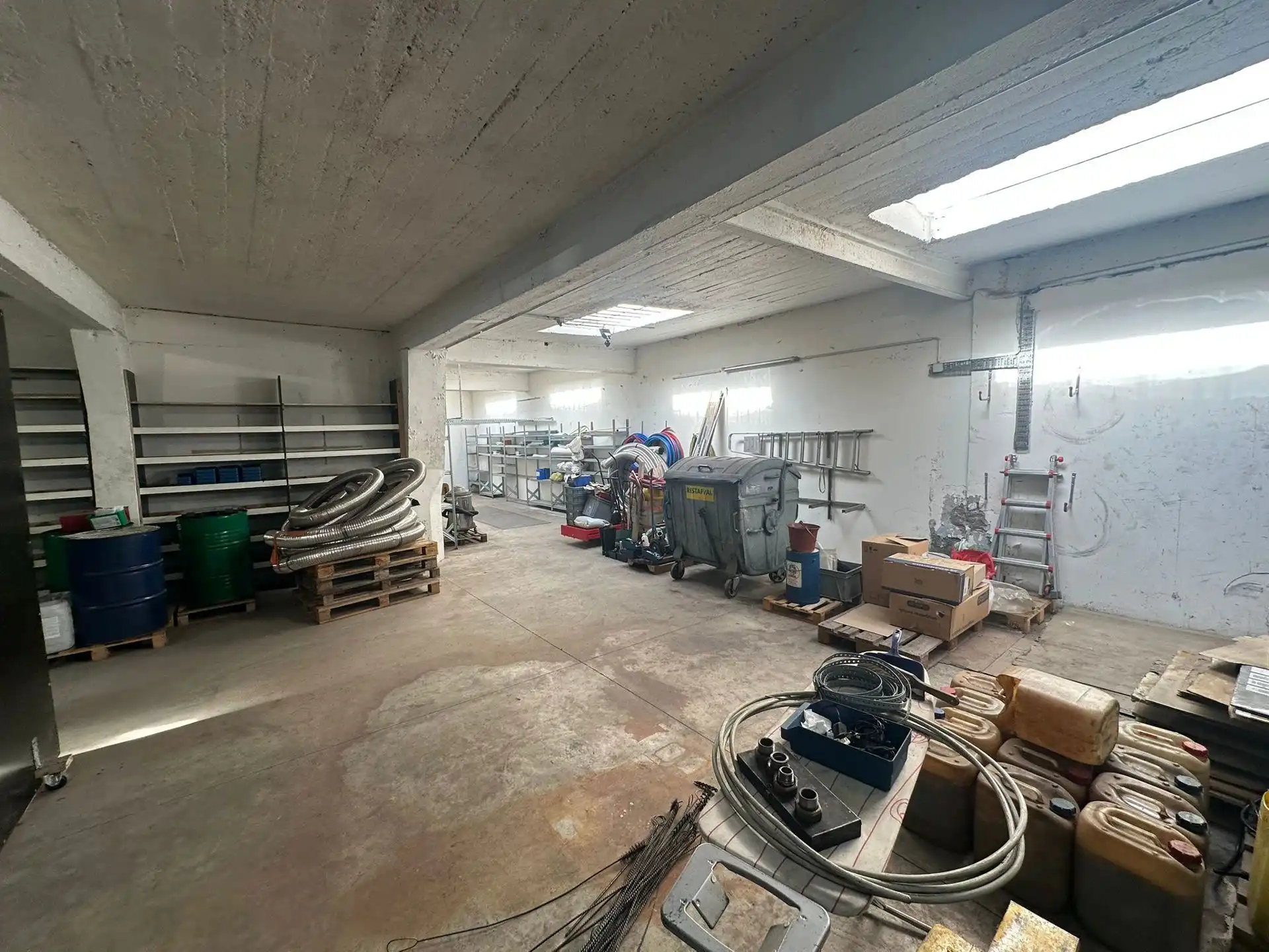 Bedrijfsvastgoed te koop foto 6